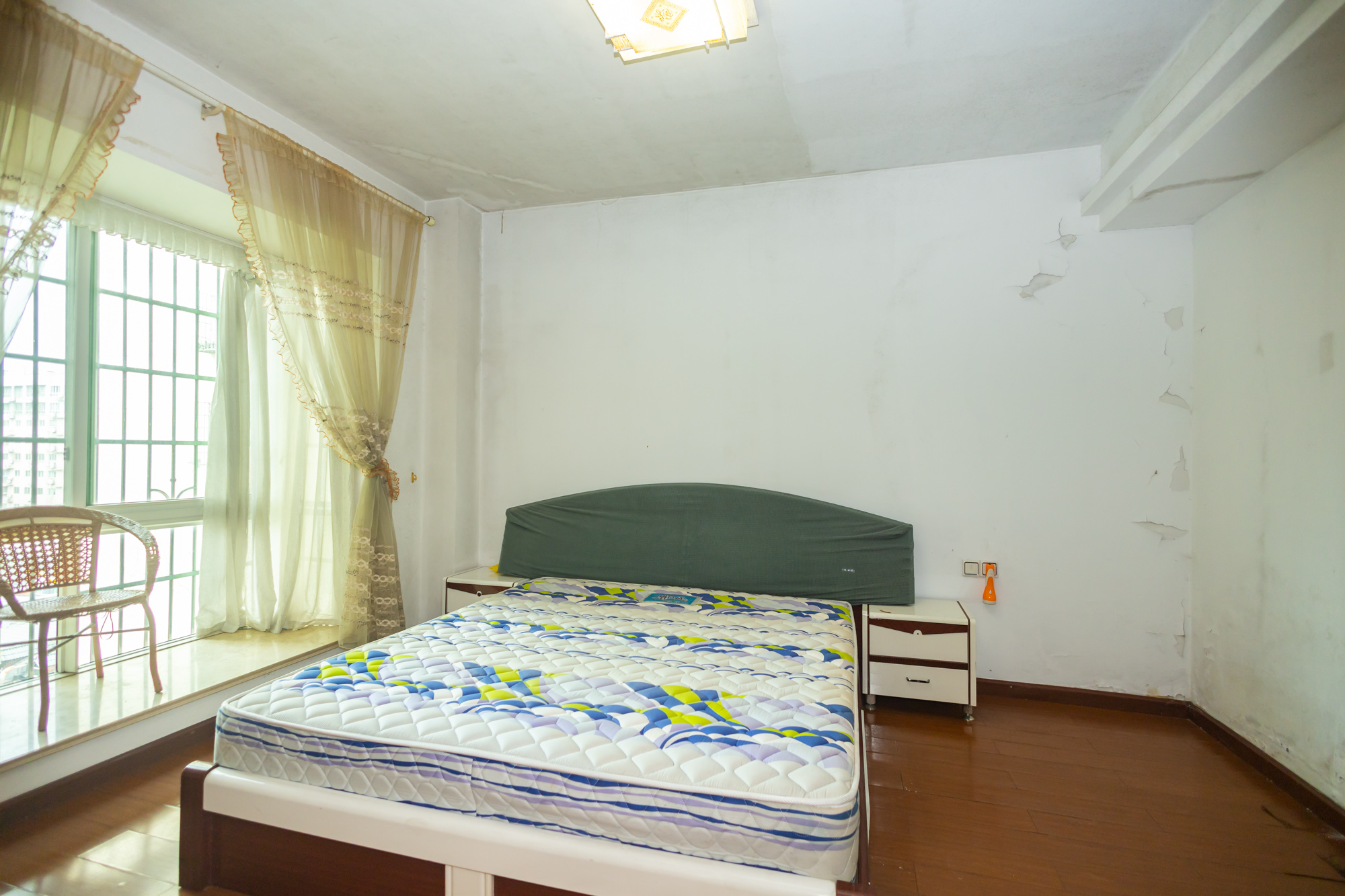 广泰家园  4室2厅2卫    88.0万 广泰家园  4室2厅2卫    88.0万卧室