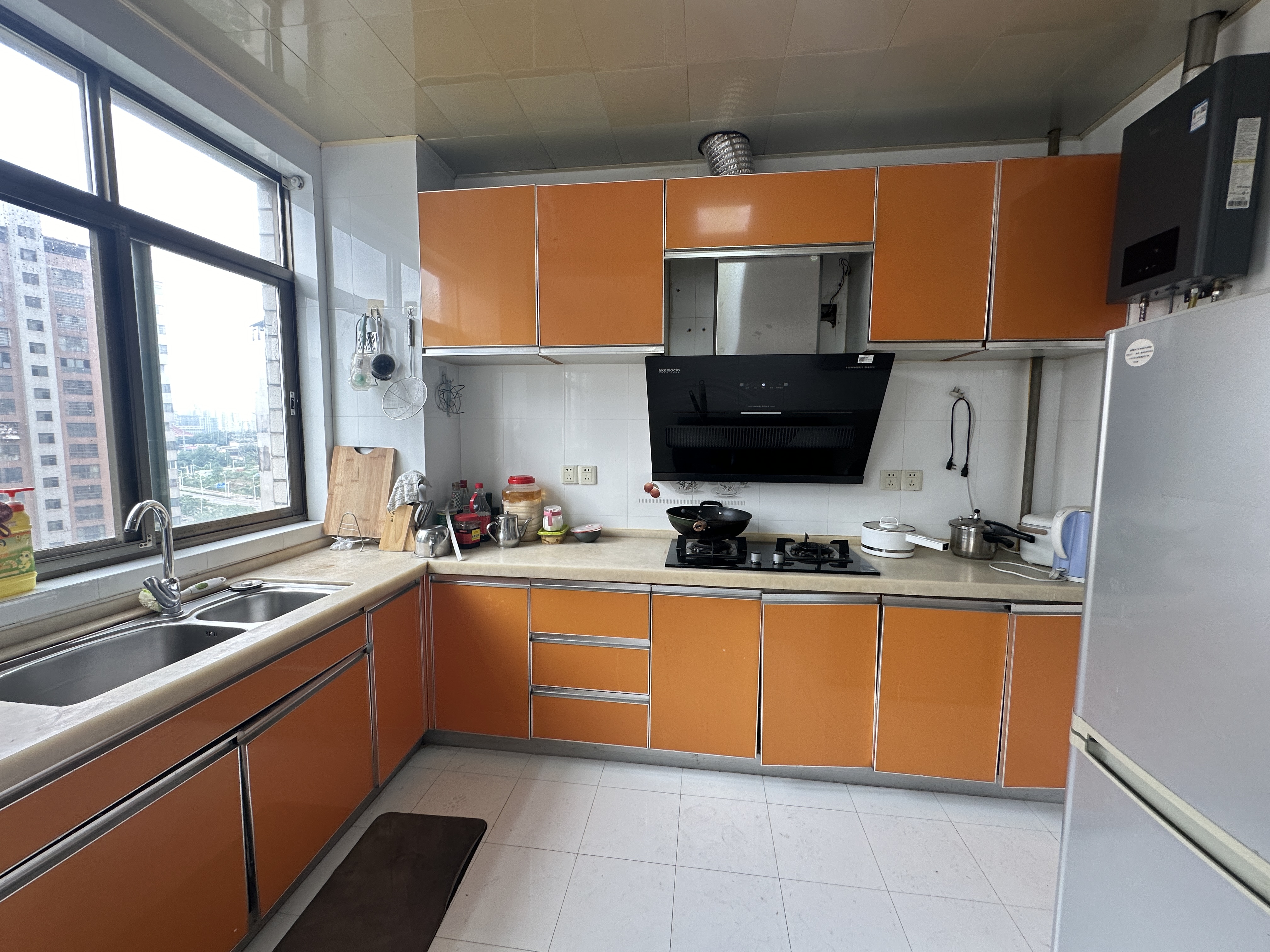 楚天花园 3室2厅2卫 53.0万 楚天花园 3室2厅2卫 53.0万室内图