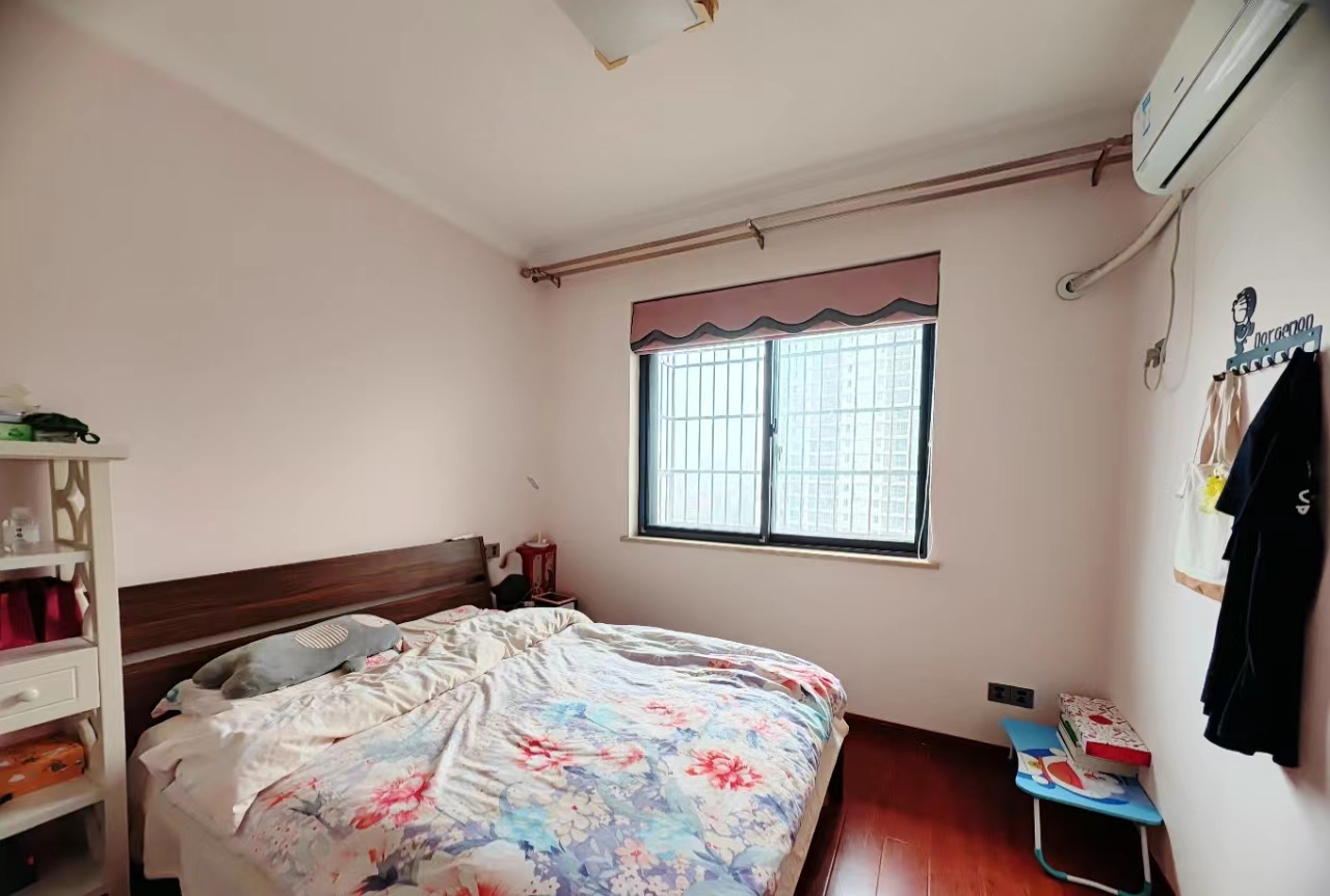 滨江花园  3室2厅1卫   53.00万室内图