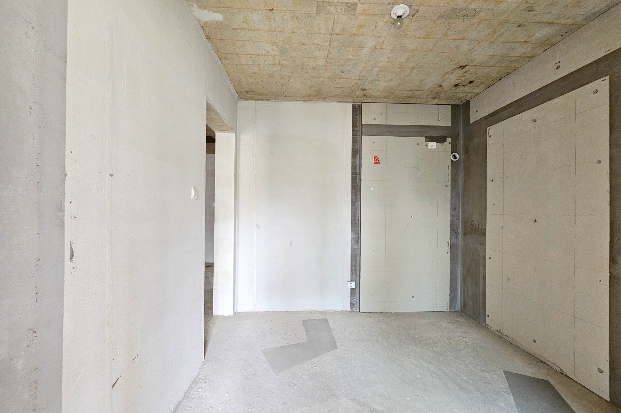 阳光城尚东湾蓝莓苑  5室2厅2卫    155.0万其他