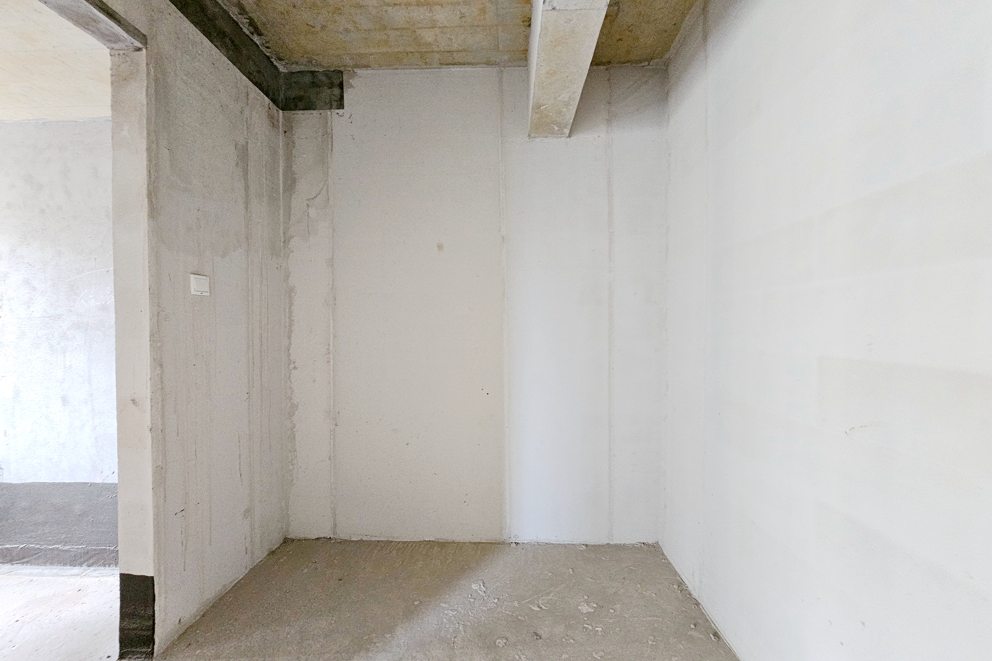 阳光城尚东湾蓝莓苑  5室2厅2卫    155.0万其他