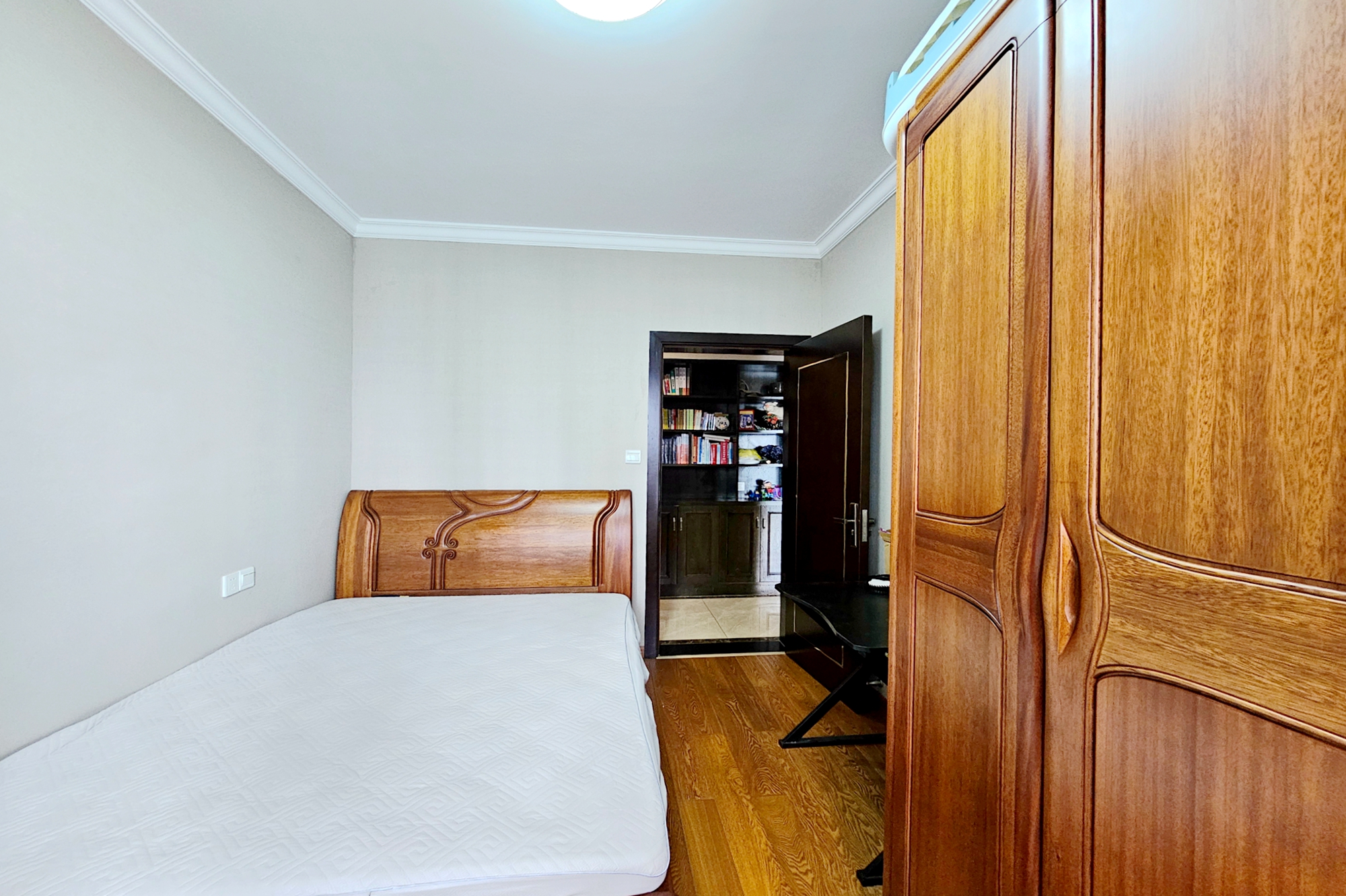 嘉宇盛世华章 4室2厅1卫 162.0万 嘉宇盛世华章 4室2厅1卫 162.0万卧室