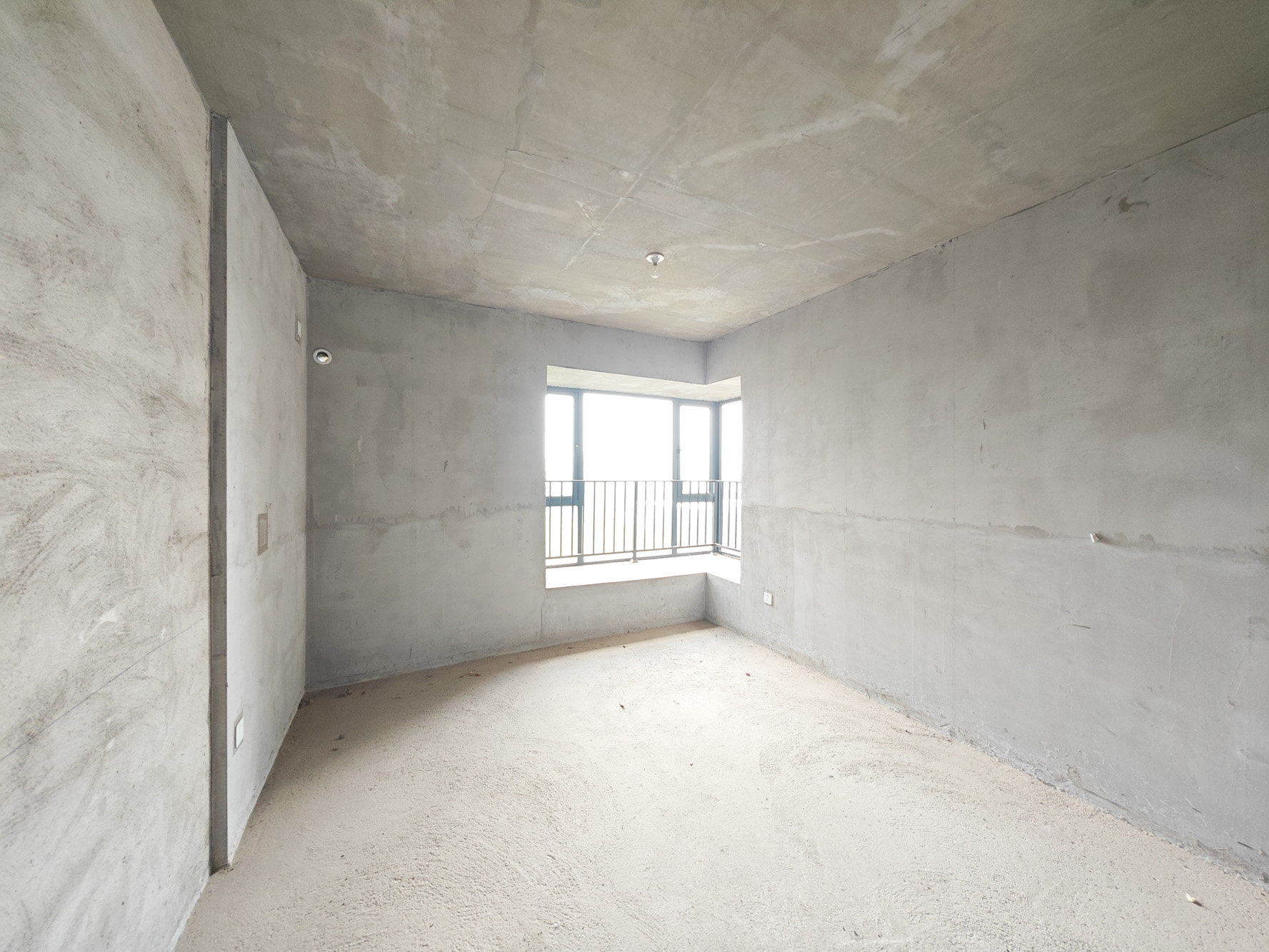 中建嘉和城  3室2厅2卫   95.00万卧室