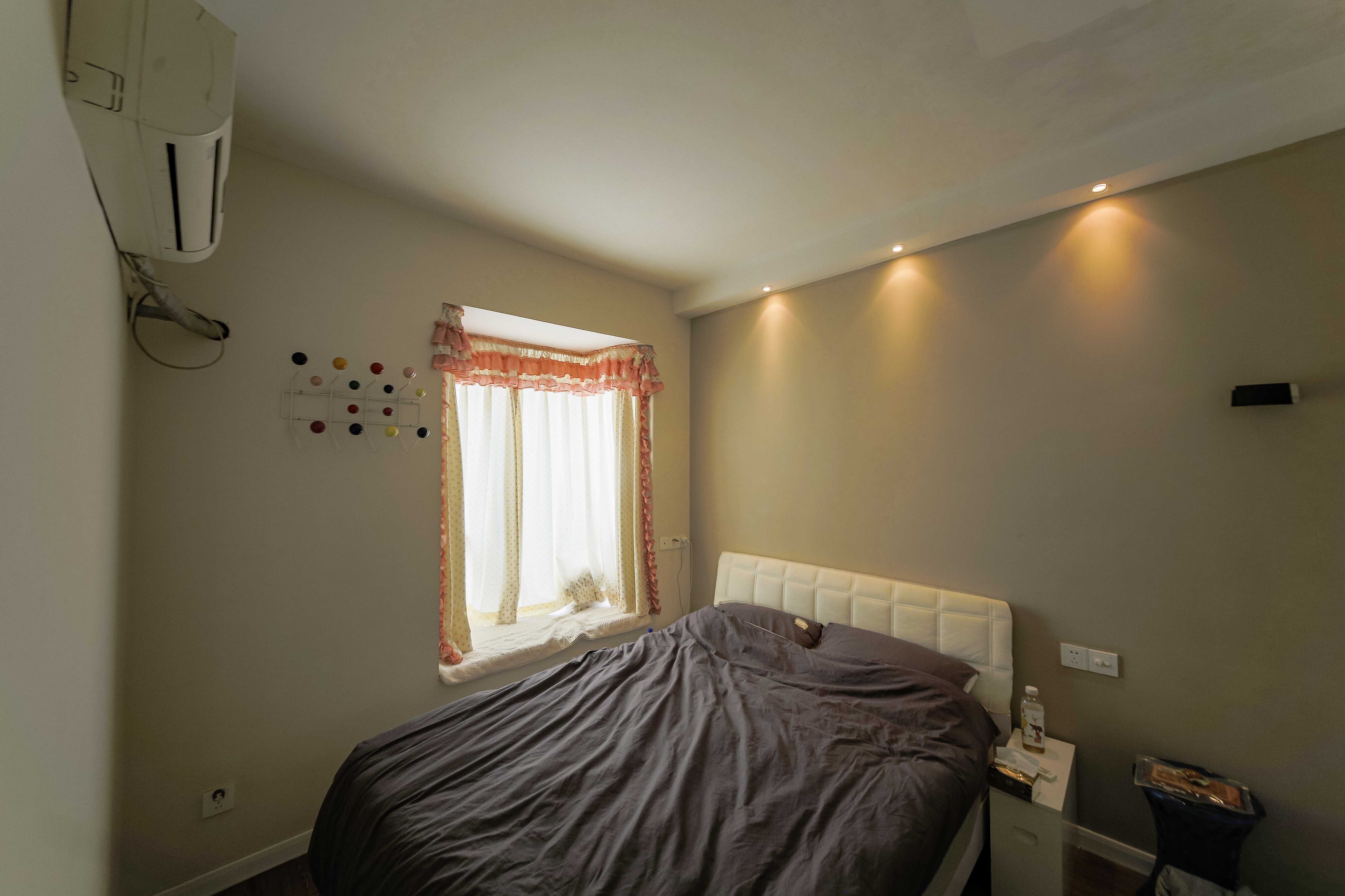 标志浪漫满屋(枫景公寓) 1室1厅1卫 39.8万 标志浪漫满屋(枫景公寓) 1室1厅1卫 39.8万卧室