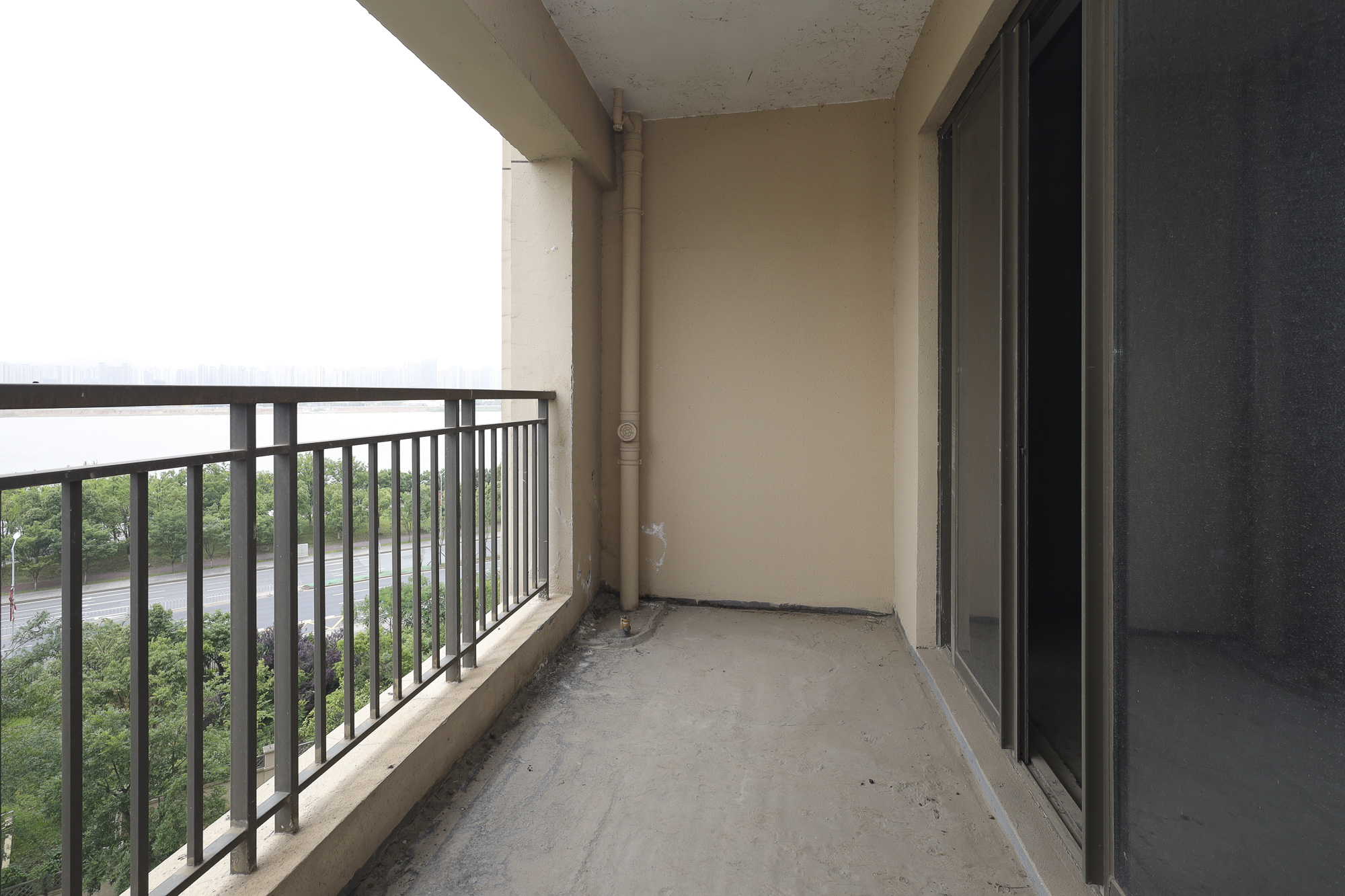 长沙雅居乐花园  4室2厅3卫   158.00万其他