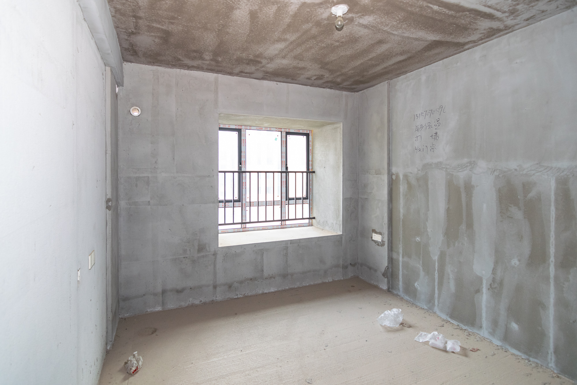 澳海望洲府  3室2厅1卫    67.0万 澳海望洲府  3室2厅1卫    67.0万卧室