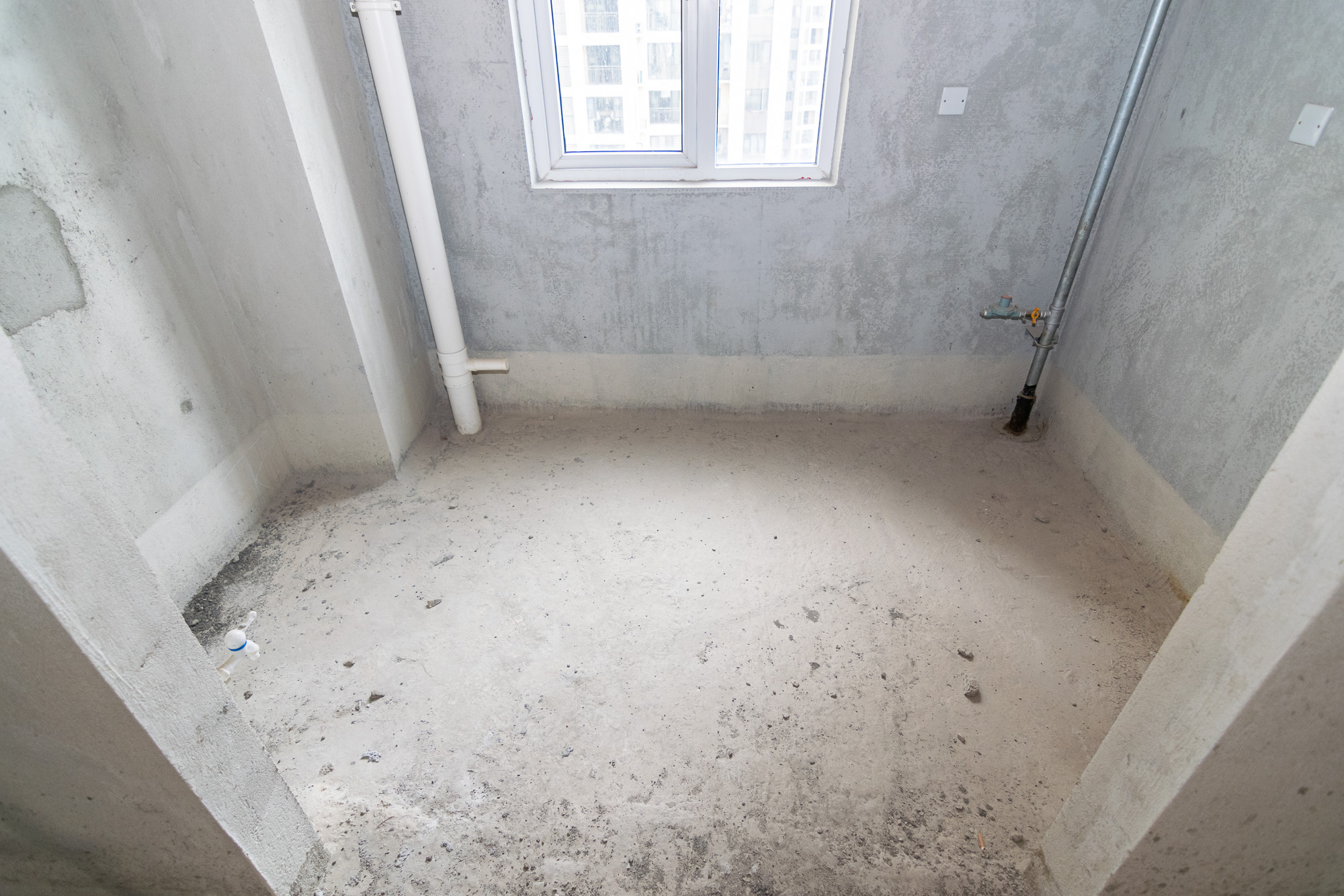 绿地香树花城 4室2厅2卫 68.0万 绿地香树花城 4室2厅2卫 68.0万厨房