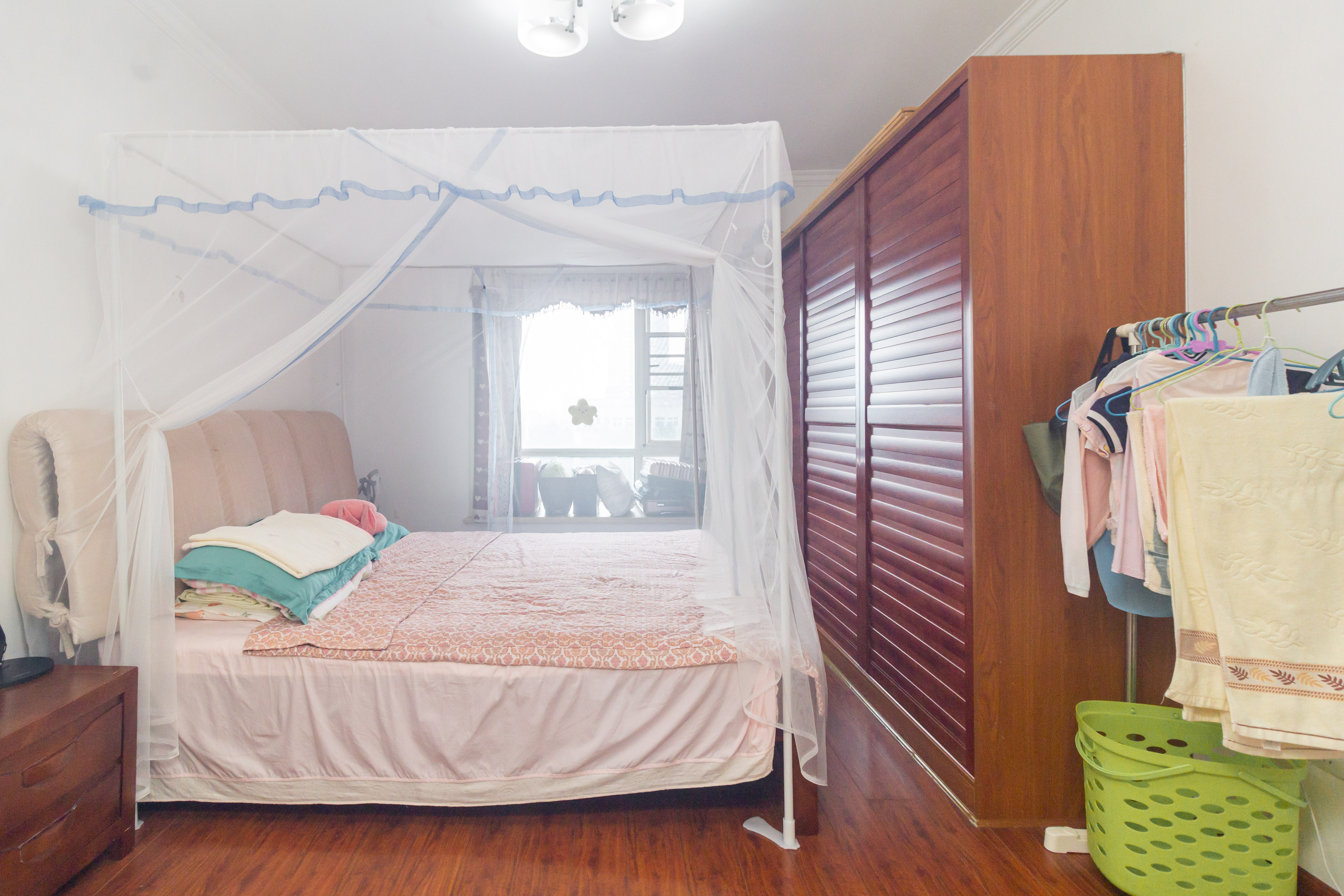 新蕾品阁居  4室0厅0卫    79.8万 新蕾品阁居  4室0厅0卫    79.8万卧室