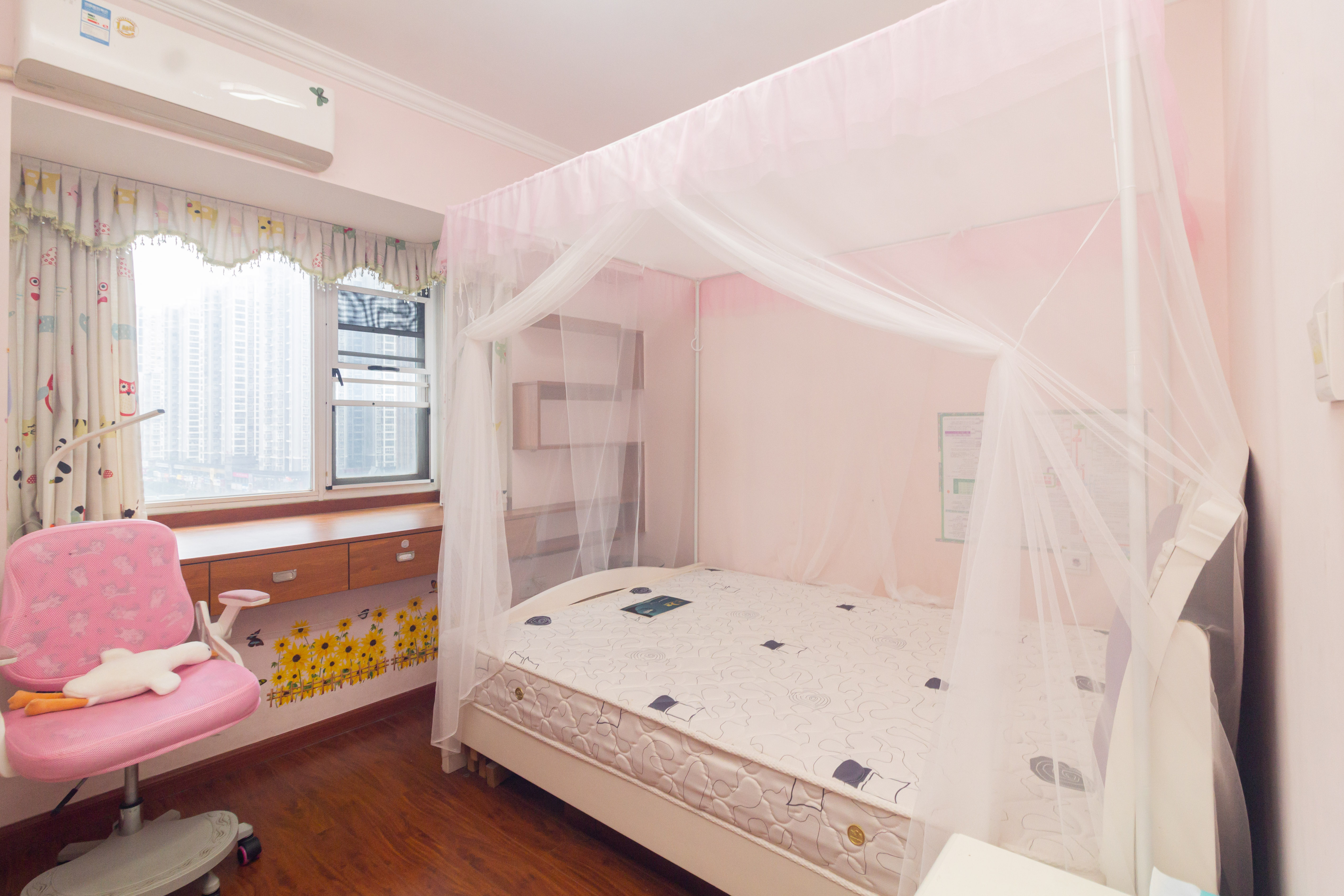 新蕾品阁居  4室0厅0卫    79.8万 新蕾品阁居  4室0厅0卫    79.8万卧室