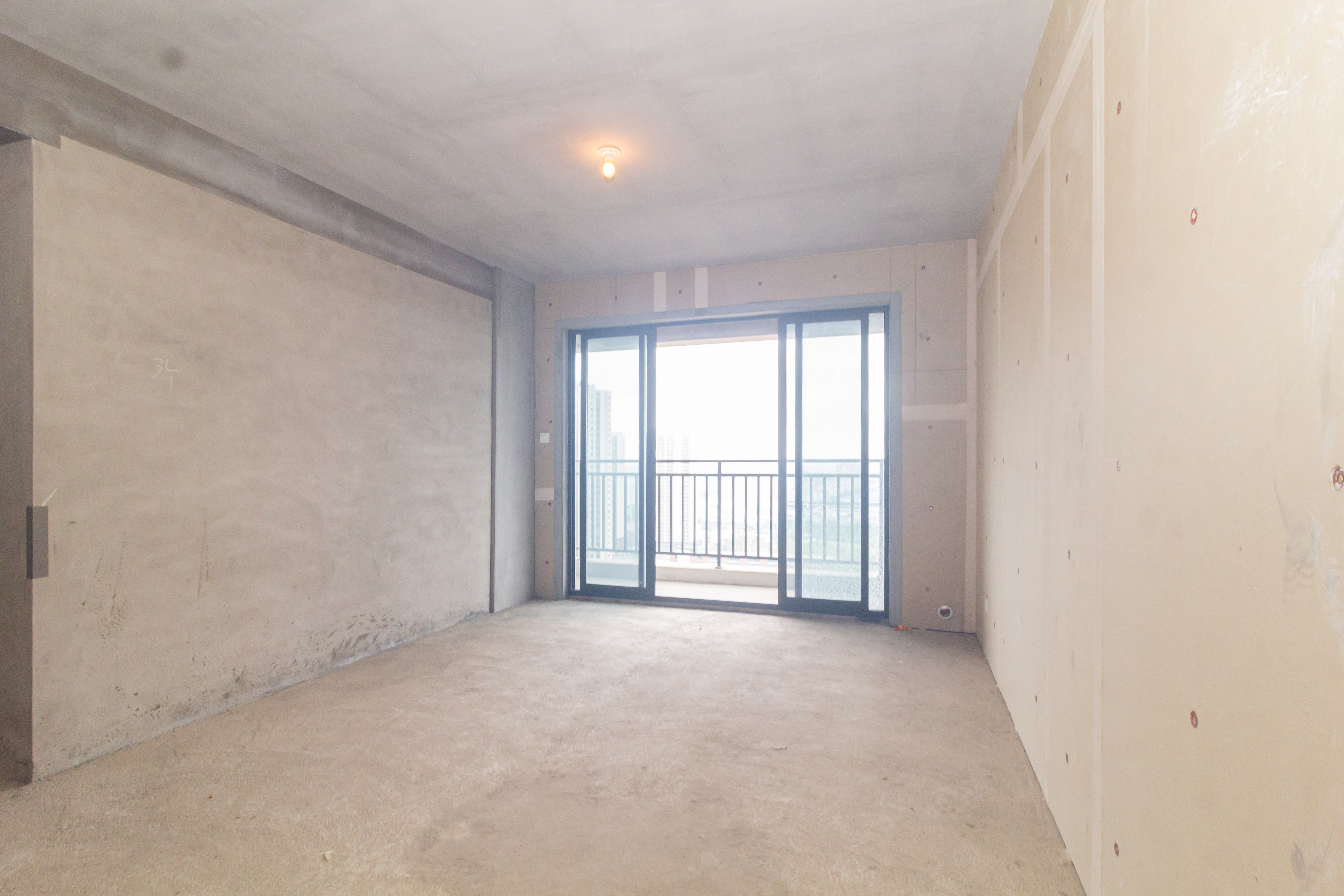 日盛湖湘花苑 3室2厅1卫 87.12万 日盛湖湘花苑 3室2厅1卫 87.12万客厅