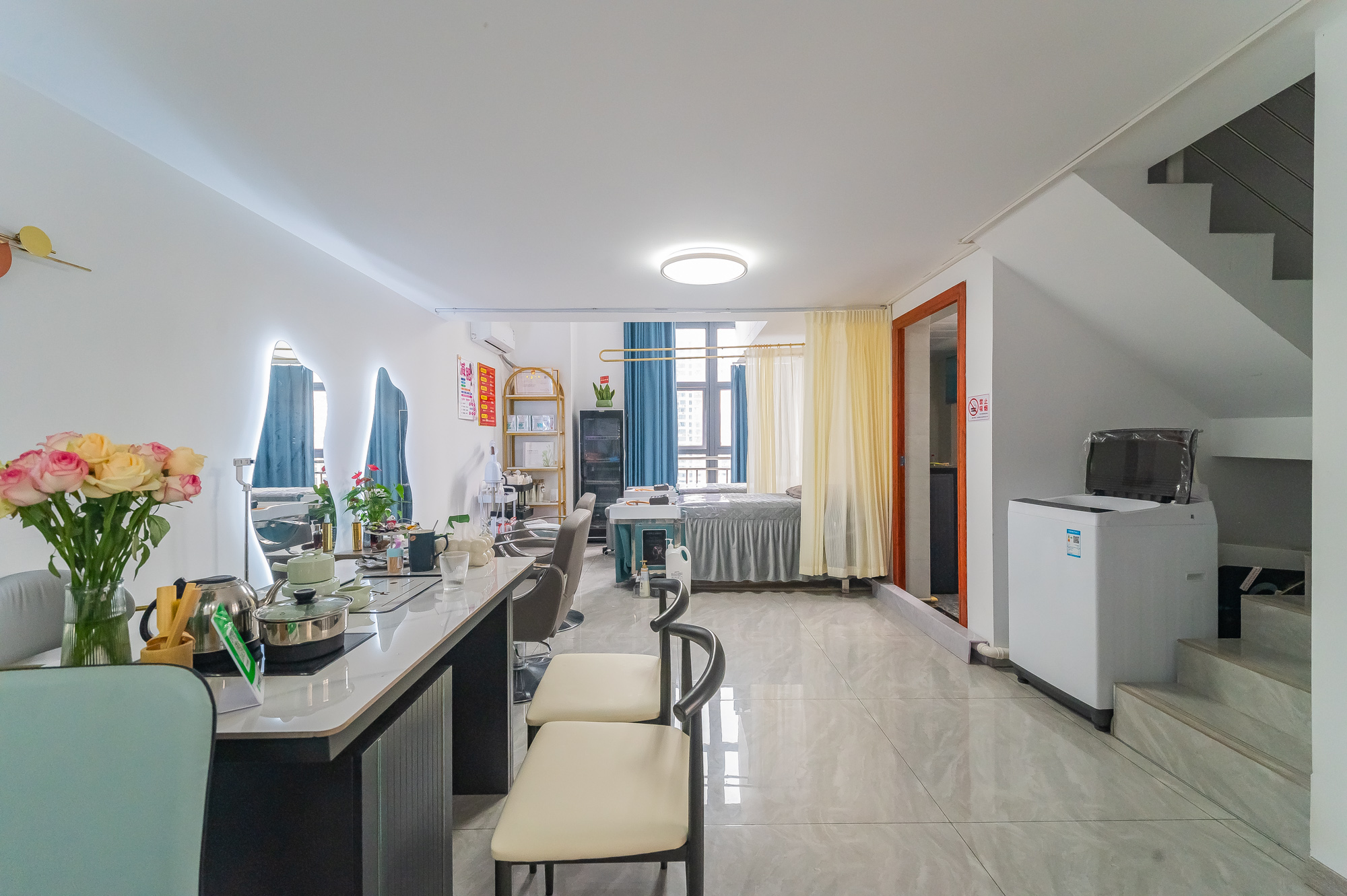 尚鑫海悦(新长海尚海城)  2室2厅1卫    52.0万 尚鑫海悦(新长海尚海城)  2室2厅1卫    52.0万客厅