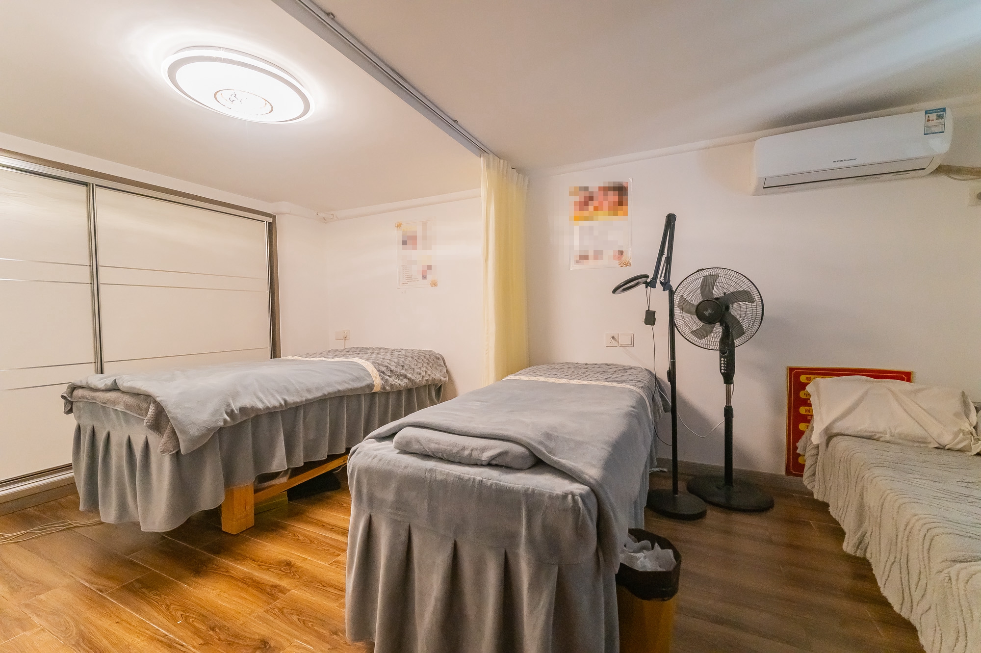 尚鑫海悦(新长海尚海城)  2室2厅1卫    52.0万 尚鑫海悦(新长海尚海城)  2室2厅1卫    52.0万卧室