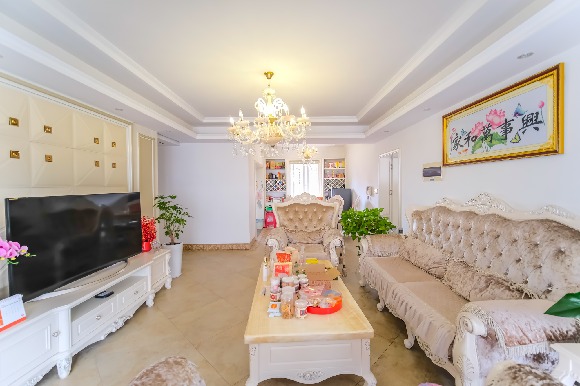 长丰星城 3室2厅2卫 90.0万 长丰星城 3室2厅2卫 90.0万客厅