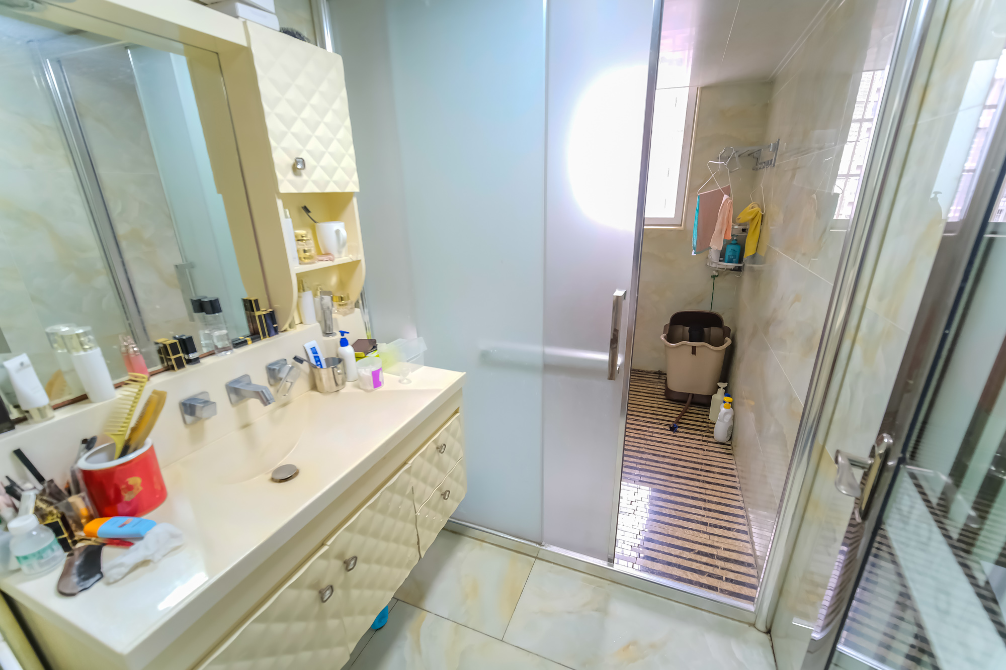 长丰星城 3室2厅2卫 90.0万 长丰星城 3室2厅2卫 90.0万卫生间