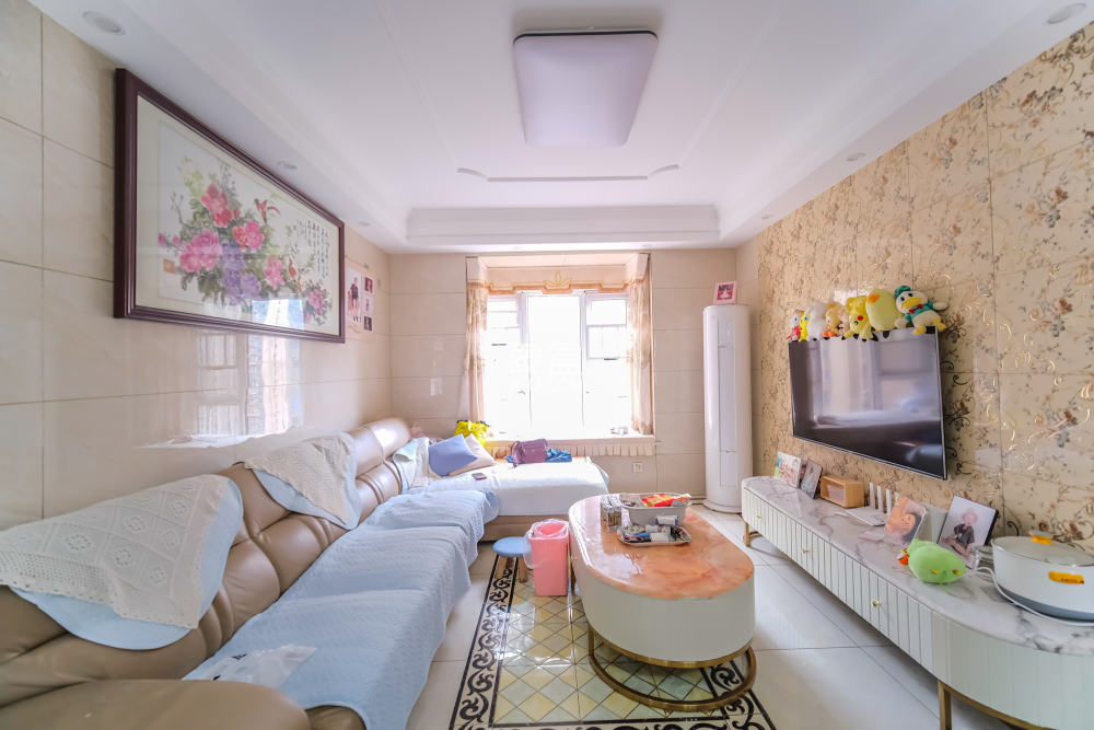 荣盛花语城  3室2厅1卫    78.0万