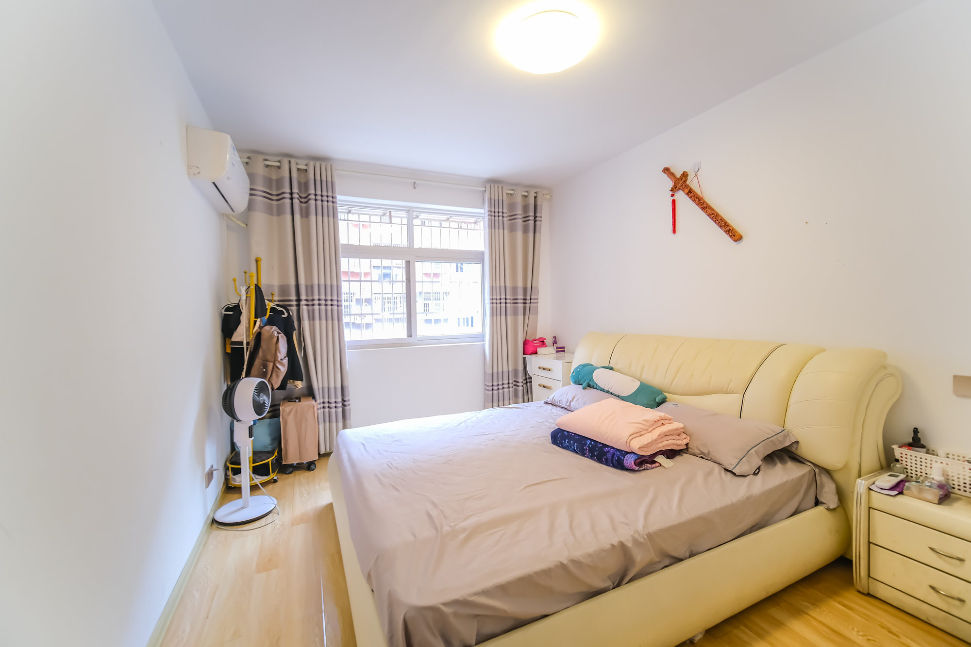 湘瑞家园 3室2厅1卫 49.8万 湘瑞家园 3室2厅1卫 49.8万卧室