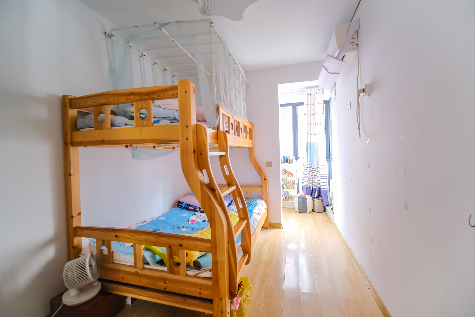 湘瑞家园 3室2厅1卫 49.8万 湘瑞家园 3室2厅1卫 49.8万卧室