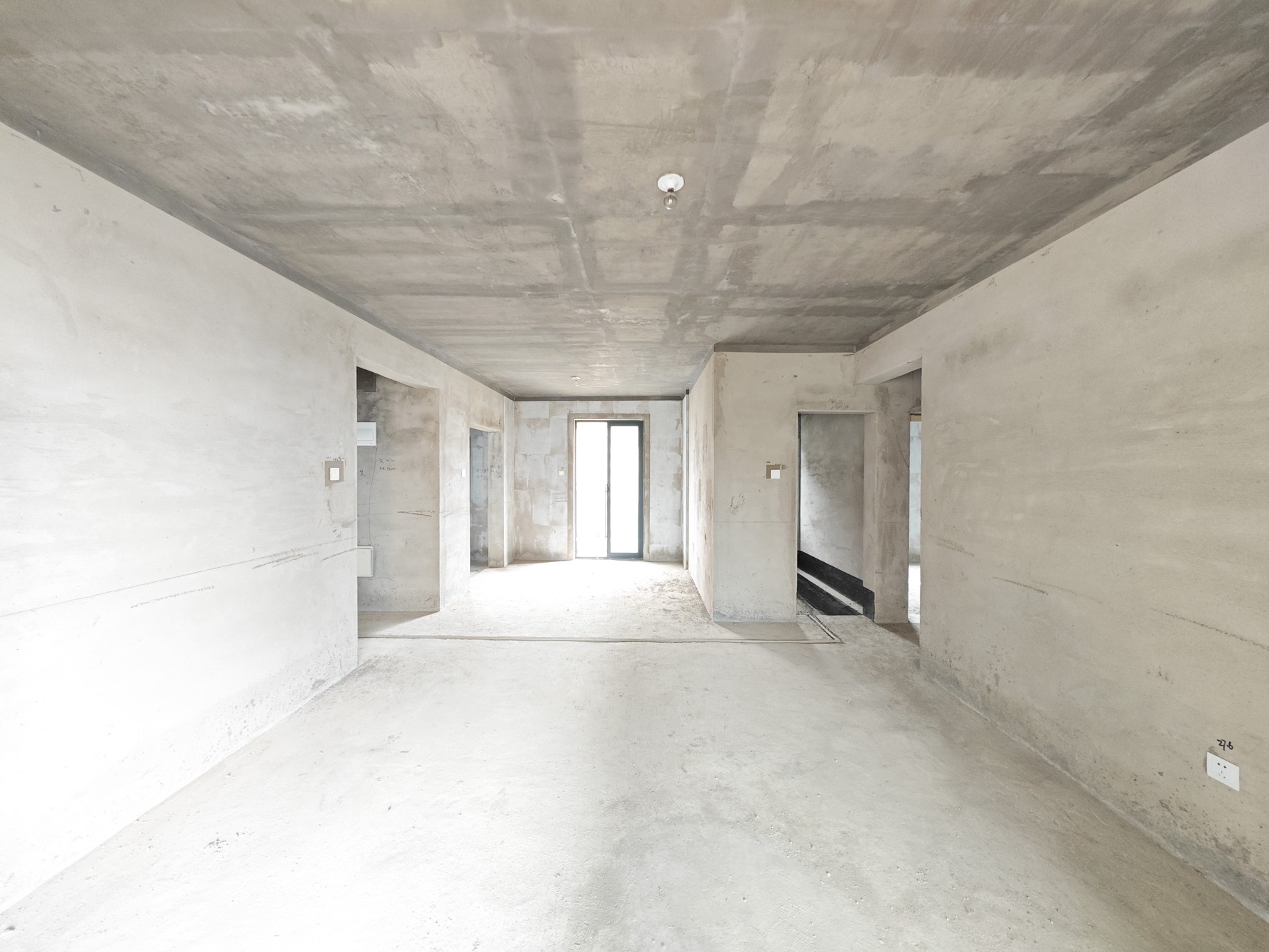 中建嘉和城  4室2厅2卫   122.00万客厅