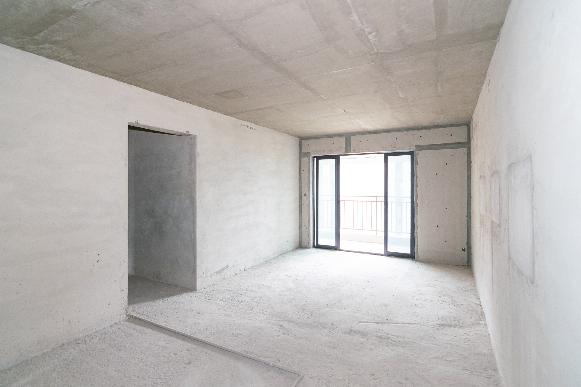 湾田望江府  3室2厅2卫    45.8万 湾田望江府  3室2厅2卫    45.8万客厅