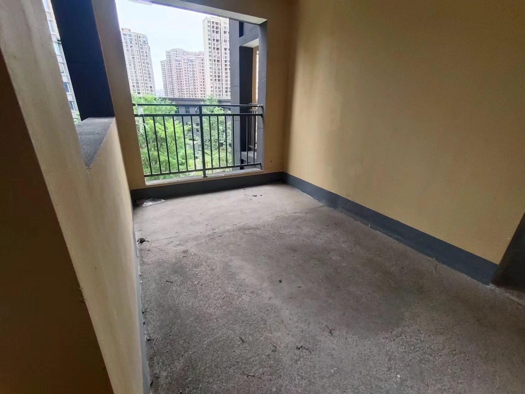 春藤公馆 3室2厅2卫 68.2万 春藤公馆 3室2厅2卫 68.2万室内图