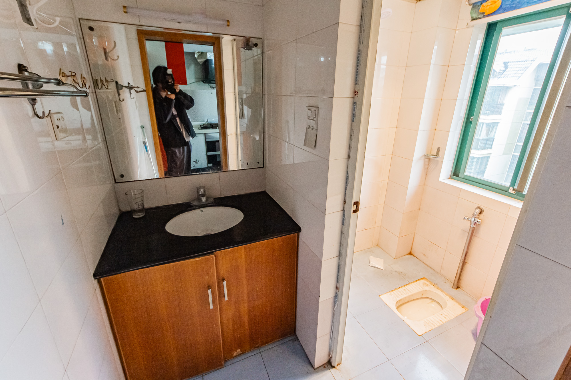 金帆江滨玫瑰园 3室2厅1卫 68.0万 金帆江滨玫瑰园 3室2厅1卫 68.0万卫生间