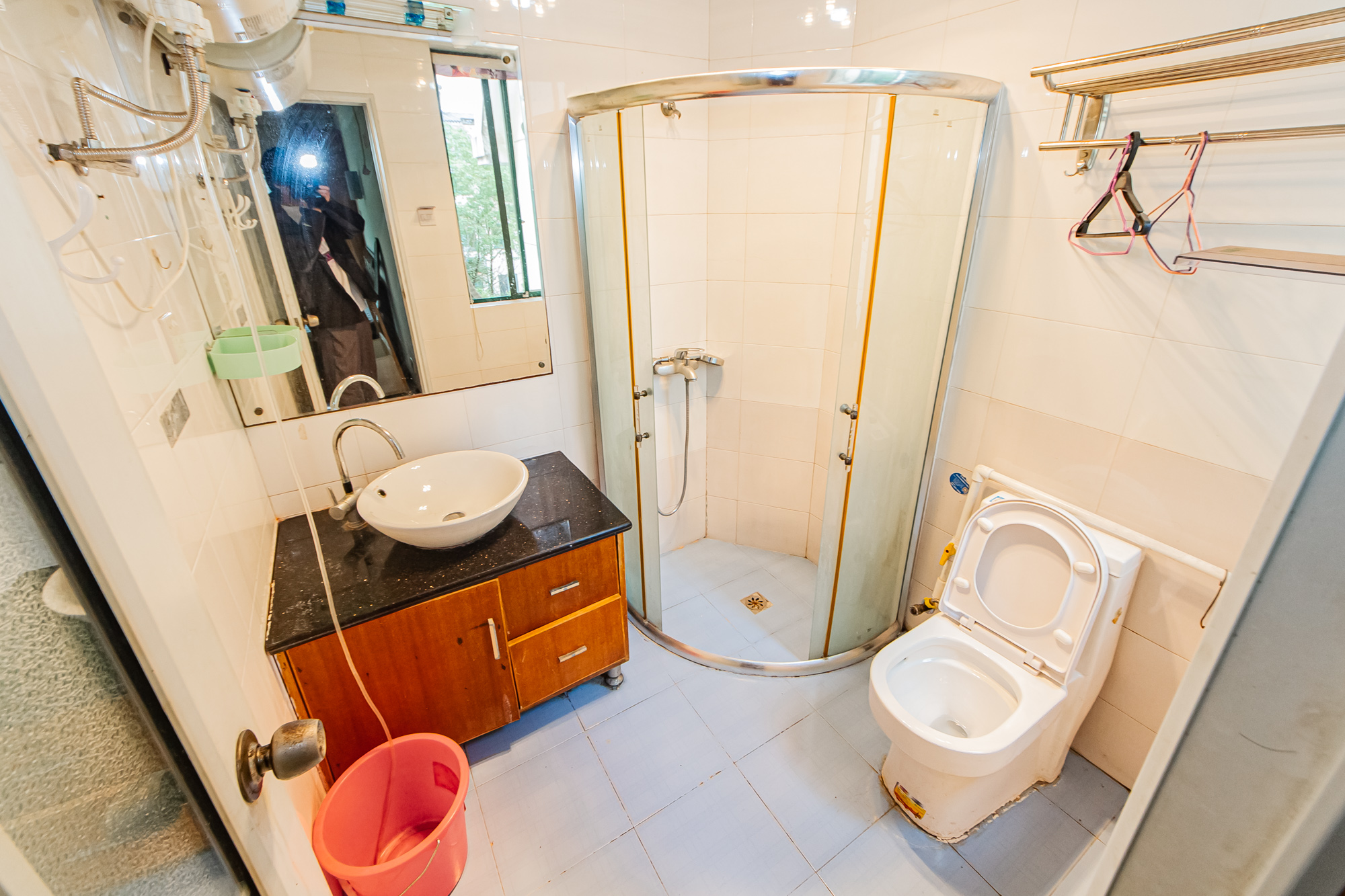 金帆江滨玫瑰园 3室2厅1卫 68.0万 金帆江滨玫瑰园 3室2厅1卫 68.0万卫生间