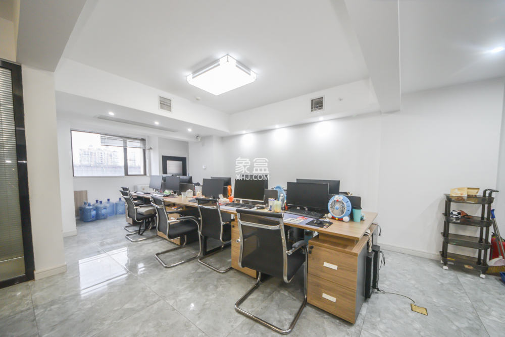 東友星座  2室1廳1衛(wèi)   115.00萬