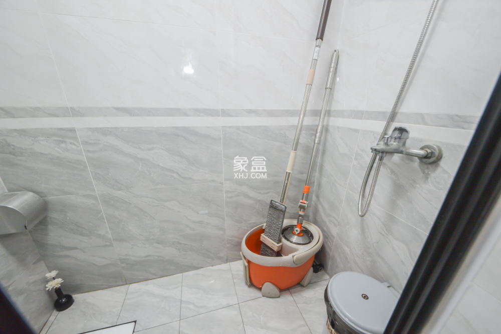 東友星座  2室1廳1衛(wèi)   115.00萬