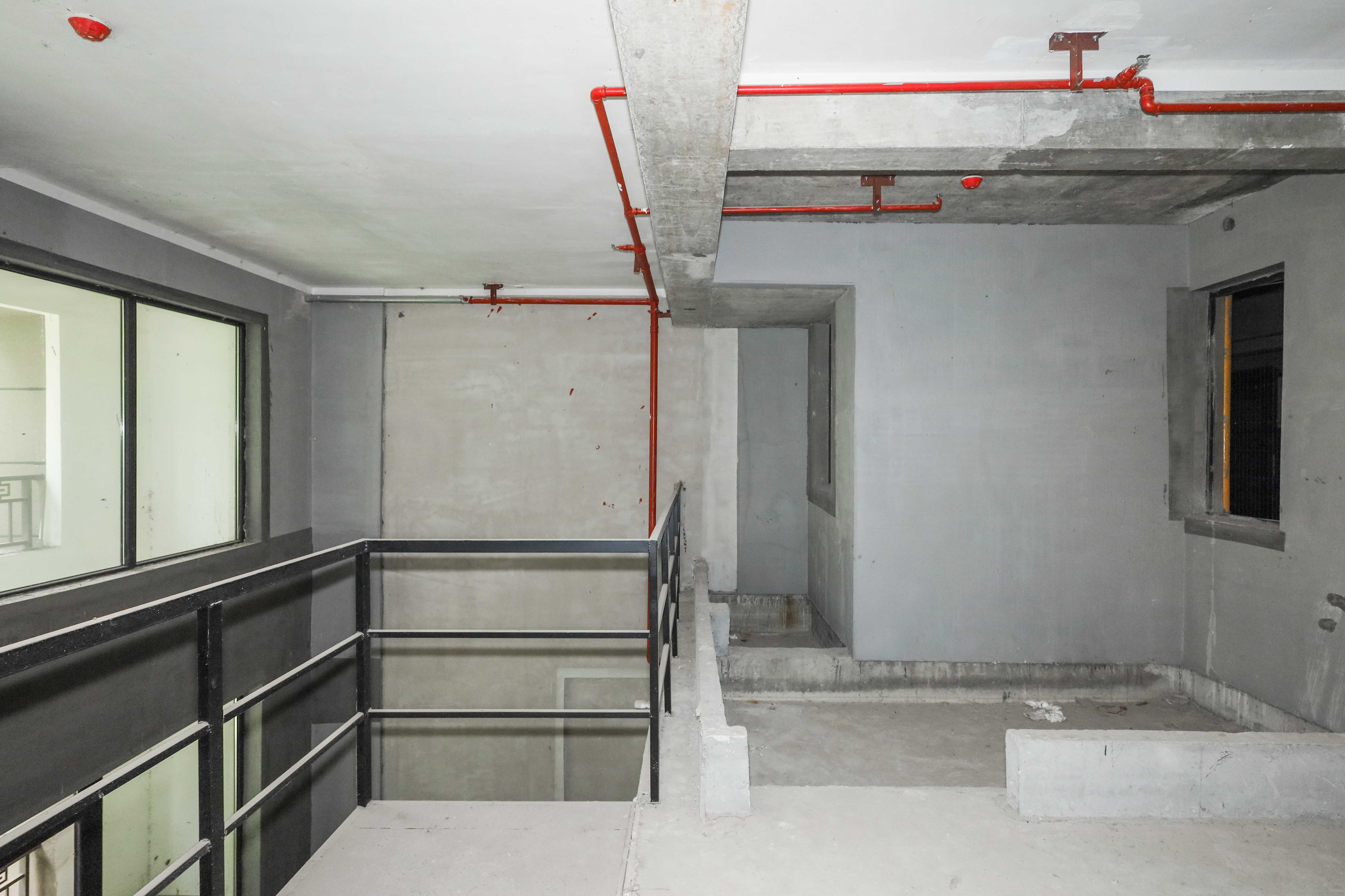 建发央著  3室2厅2卫   215.00万卧室