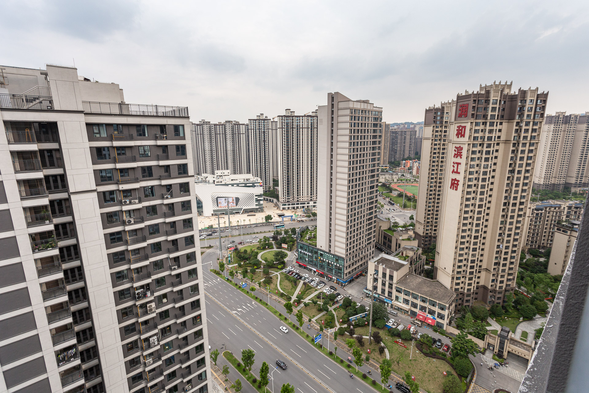 越秀湘江星汇城二期 4室2厅2卫 102.0万 越秀湘江星汇城二期 4室2厅2卫 102.0万其他