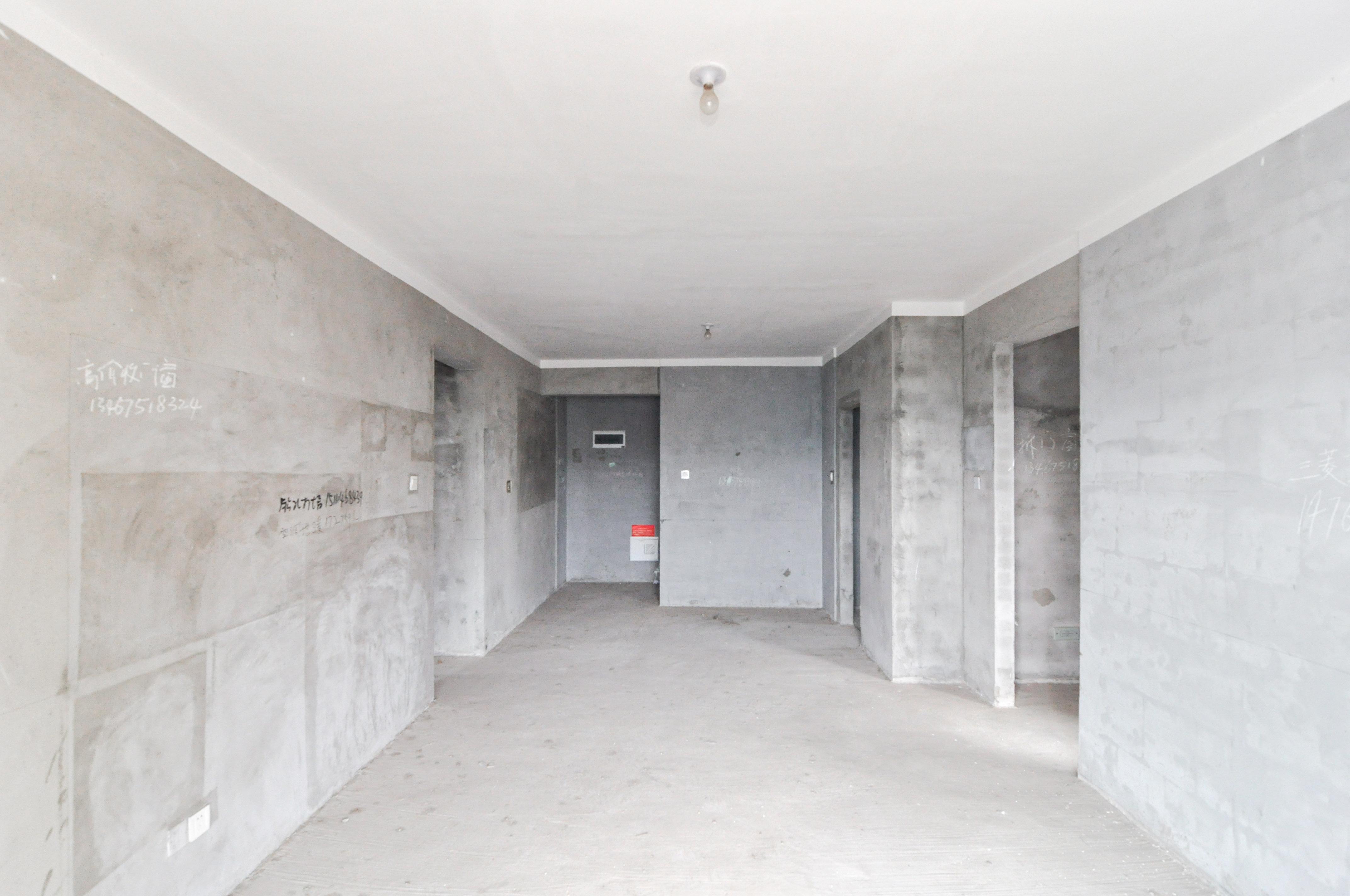 梅溪正荣府 4室2厅2卫 149.0万 梅溪正荣府 4室2厅2卫 149.0万客厅