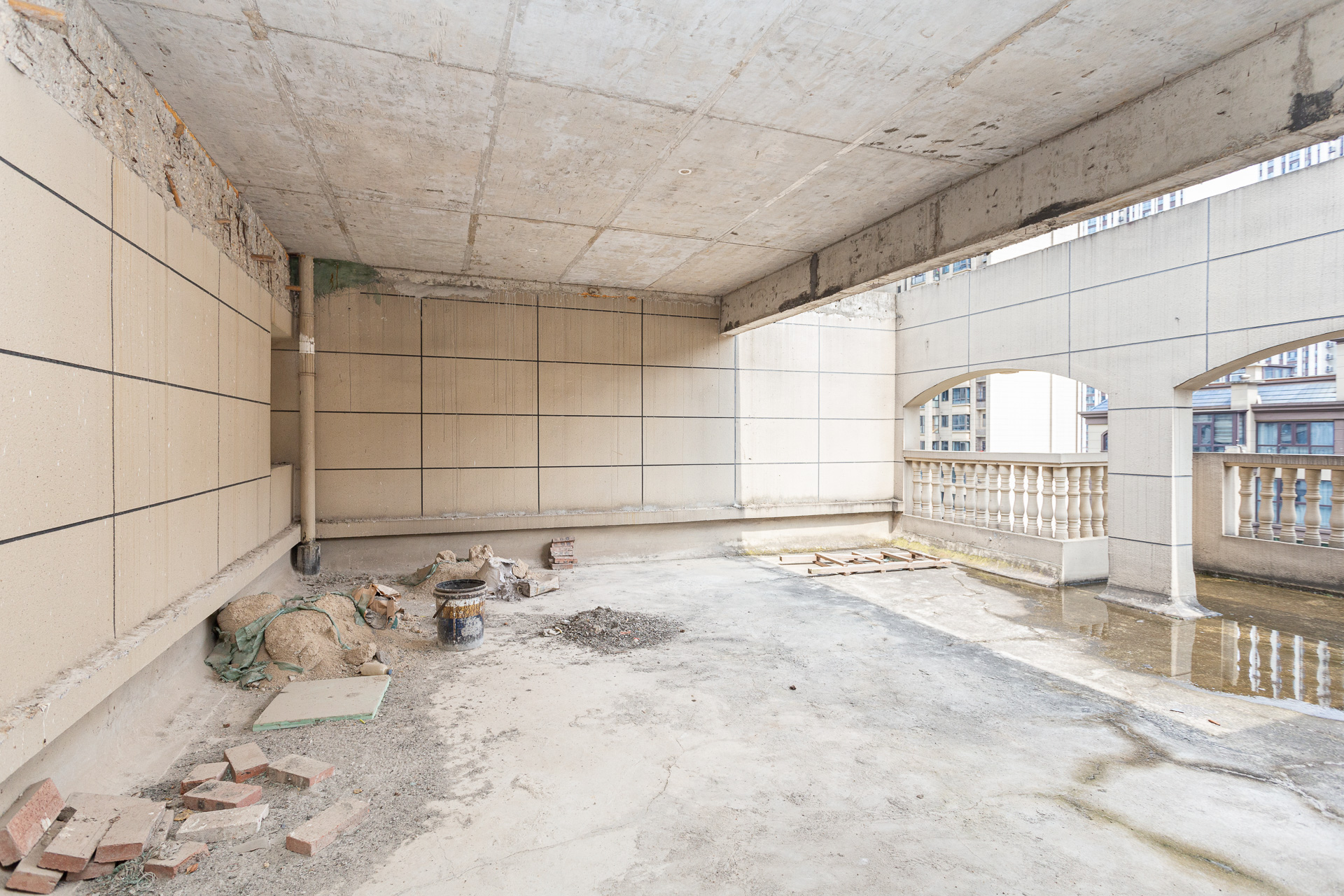 润和滨江府 5室2厅3卫 232.0万 润和滨江府 5室2厅3卫 232.0万其他