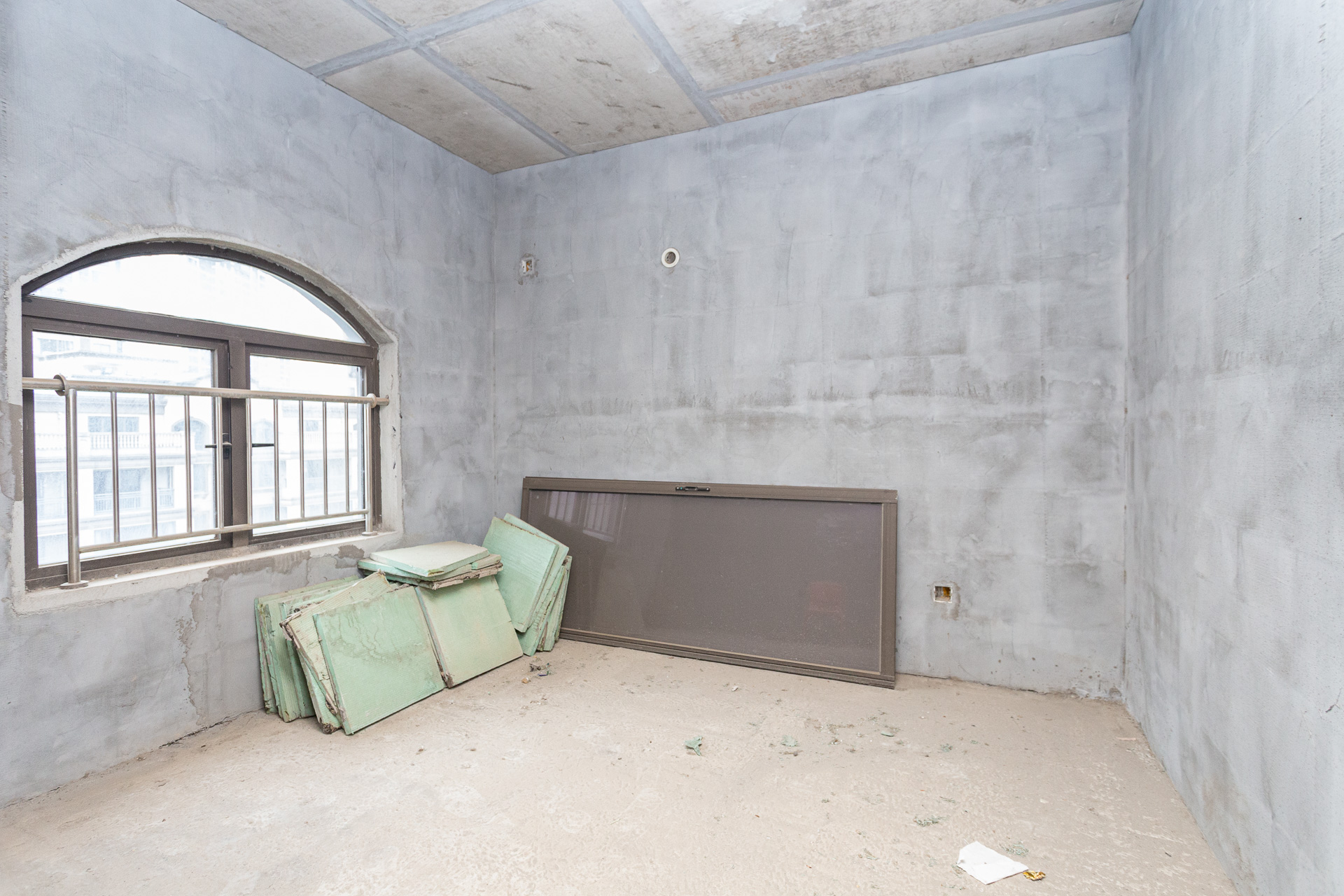 润和滨江府 5室2厅3卫 232.0万 润和滨江府 5室2厅3卫 232.0万卧室