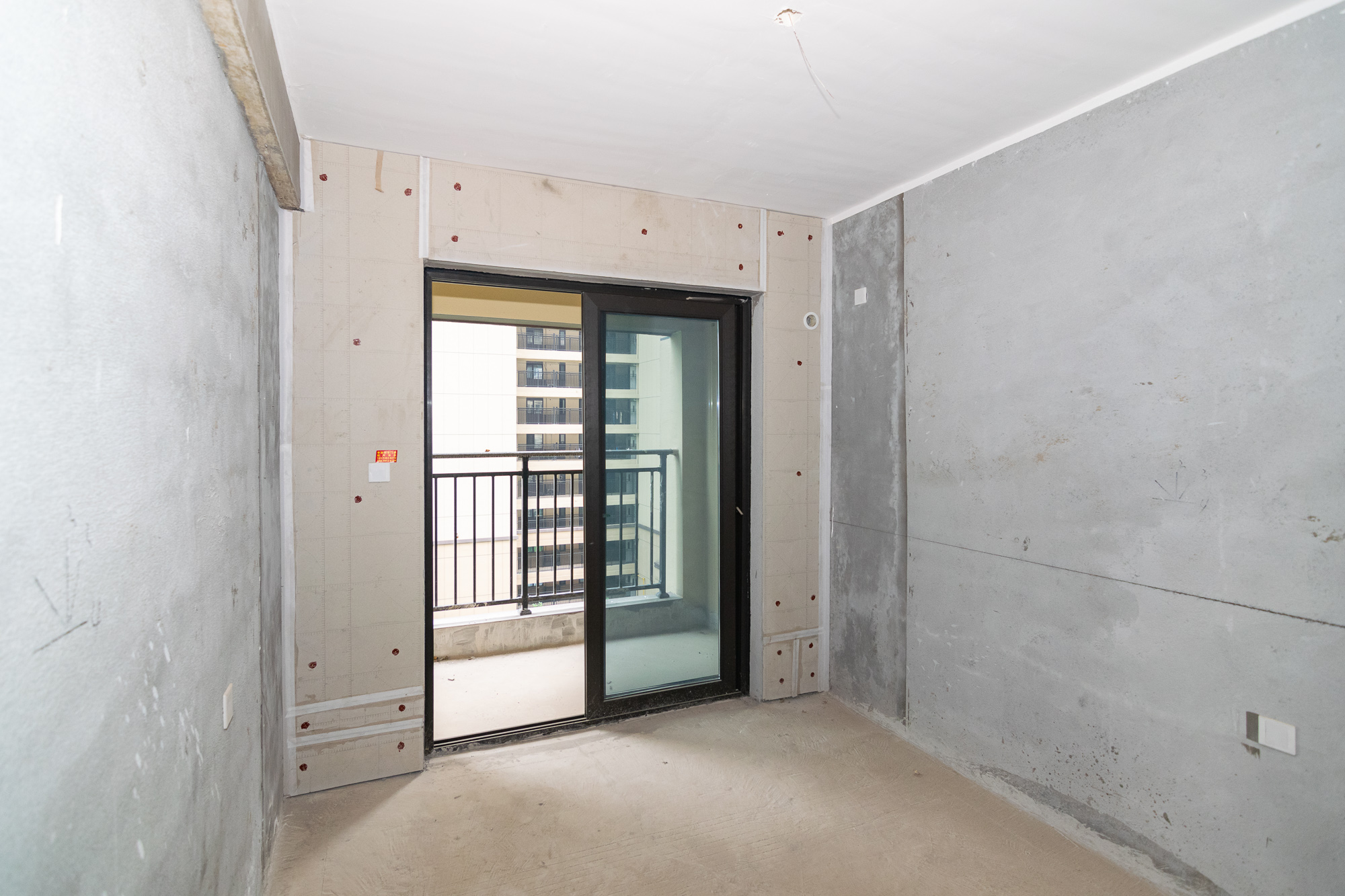 金辉优步学府  3室2厅2卫    70.0万卧室