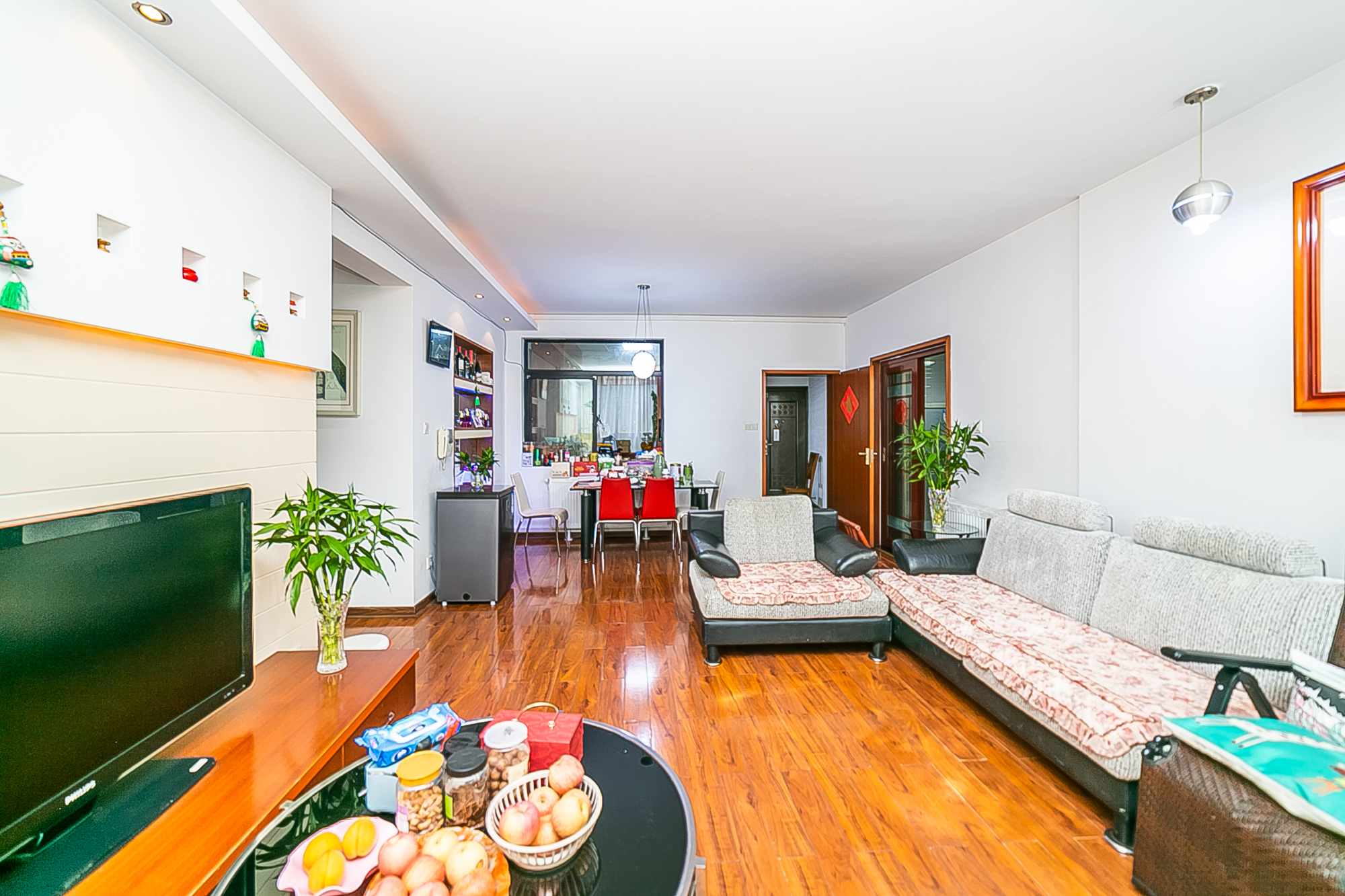 金凤滩家园  3室2厅2卫    105.0万 金凤滩家园  3室2厅2卫    105.0万