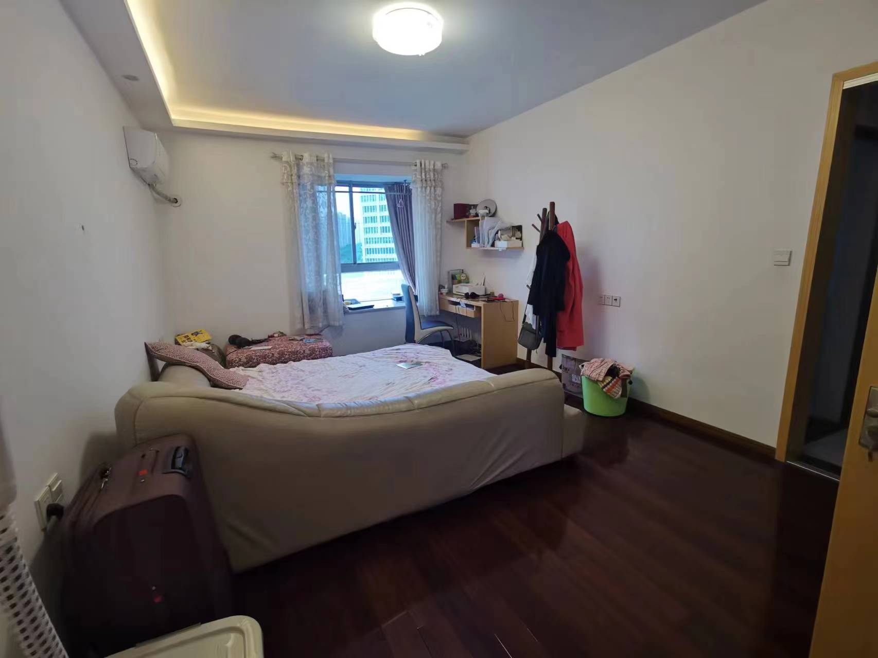 芦淞区蓝天花园 4室2厅2卫 53.8万 芦淞区蓝天花园 4室2厅2卫 53.8万室内图