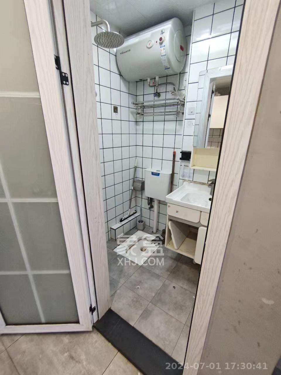 中建芙蓉工社  1室1厅1卫   1800.00元/月室内图