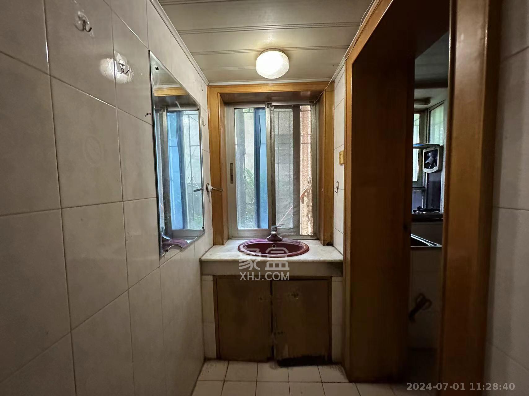 申湘花园 3室21厅1卫 1900.00元/月 申湘花园 3室21厅1卫 1900.00元/月室内图