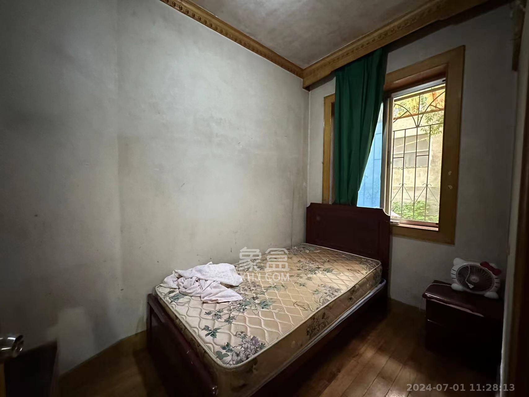 申湘花园 3室21厅1卫 1900.00元/月 申湘花园 3室21厅1卫 1900.00元/月室内图