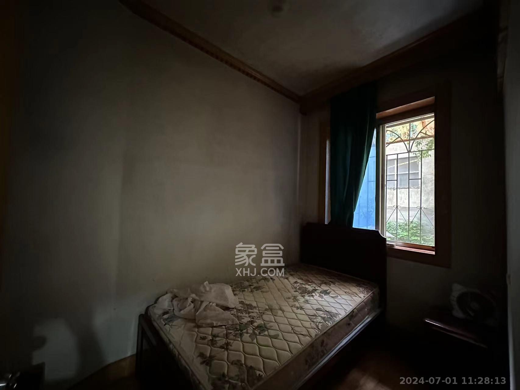 申湘花园 3室21厅1卫 1900.00元/月 申湘花园 3室21厅1卫 1900.00元/月室内图