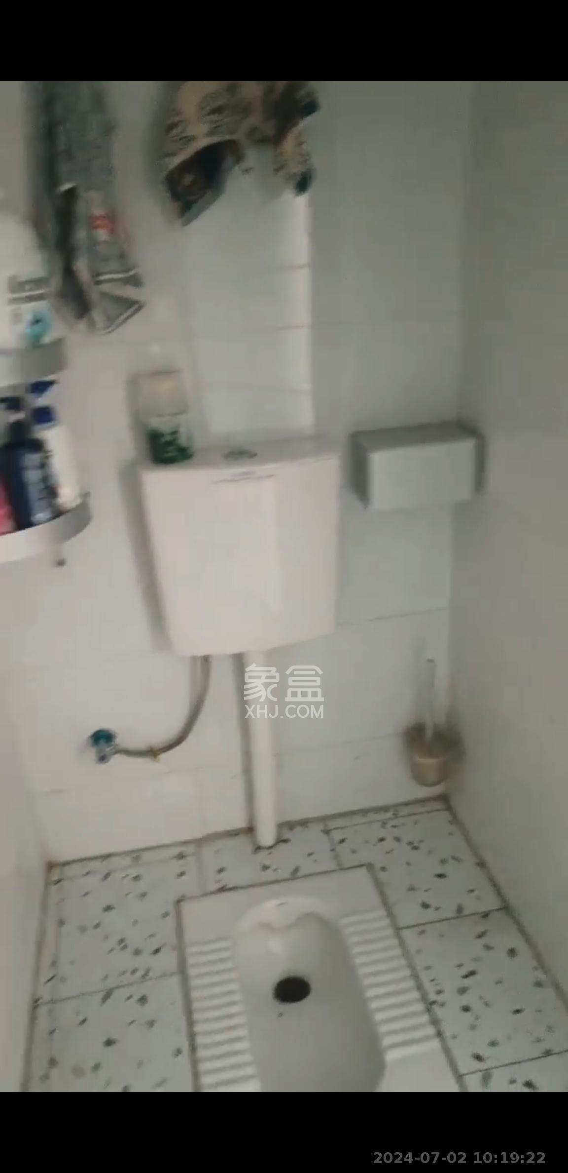 信诚湘江揽月（至善美景大厦）  1室1厅1卫   1700.00元/月室内图