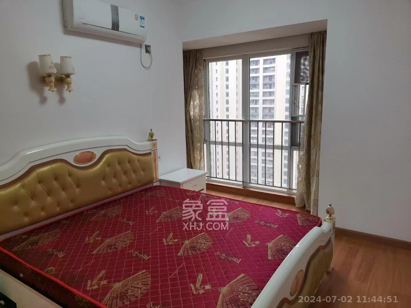 泊爱蓝湾 3室2厅2卫 2800.0元/月 泊爱蓝湾 3室2厅2卫 2800.0元/月室内图