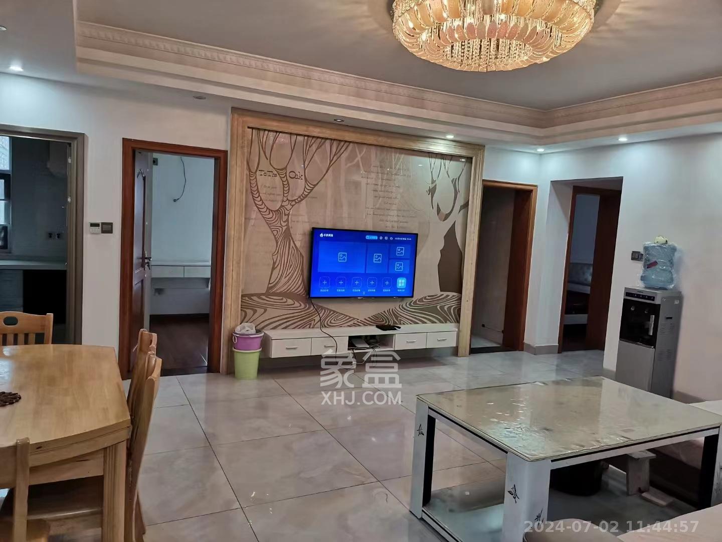 泊爱蓝湾 3室2厅2卫 2800.0元/月 泊爱蓝湾 3室2厅2卫 2800.0元/月室内图