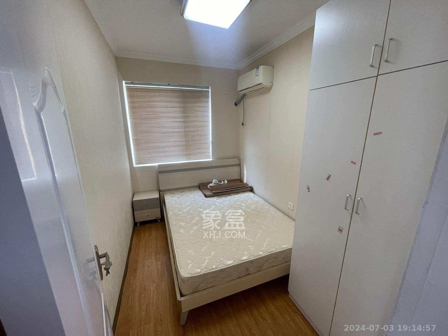 万国城(当代满庭春MOMA)三期 3室2厅2卫 2300.0元/月 万国城(当代满庭春MOMA)三期 3室2厅2卫 2300.0元/月室内图