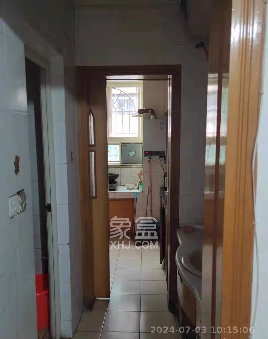 制药厂宿舍  2室2厅1卫   1400.00元/月室内图