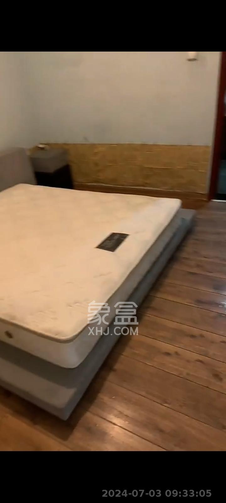 楚天家园  2室1厅1卫   1400.00元/月室内图