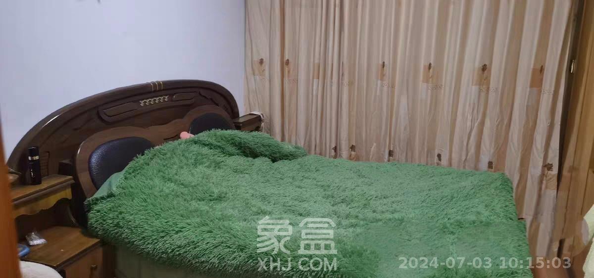 制药厂宿舍  2室2厅1卫   1400.00元/月室内图1