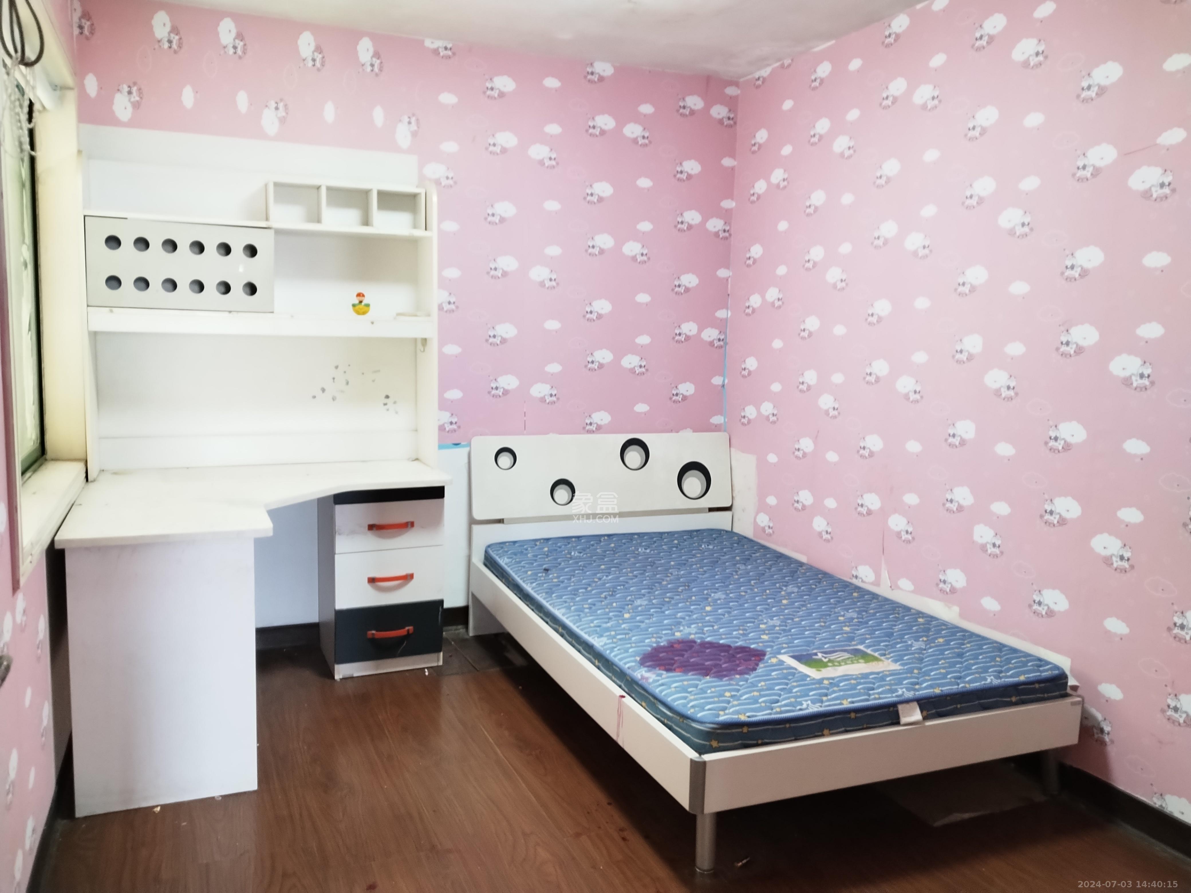 香格里嘉园  3室2厅1卫   3300.00元/月室内图