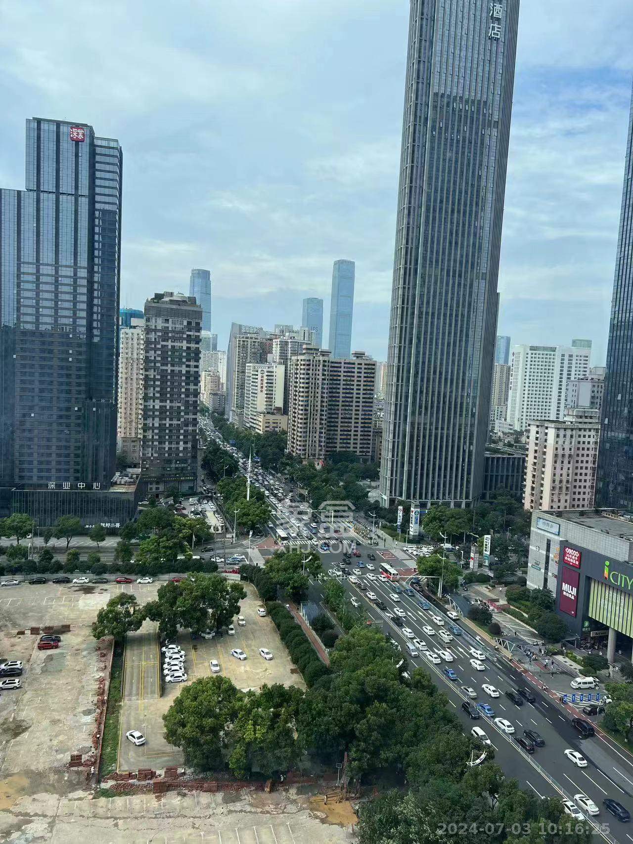 绿地中心  1室1厅1卫   8000.00元/月小区图
