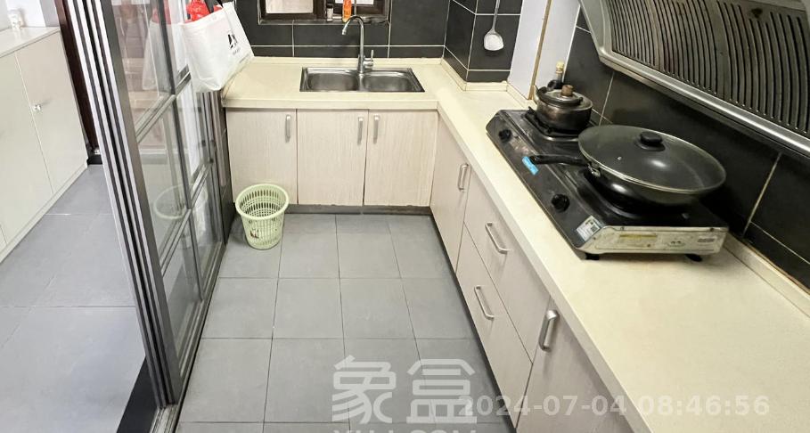 铂宫  1室1厅1卫   3000.00元/月室内图